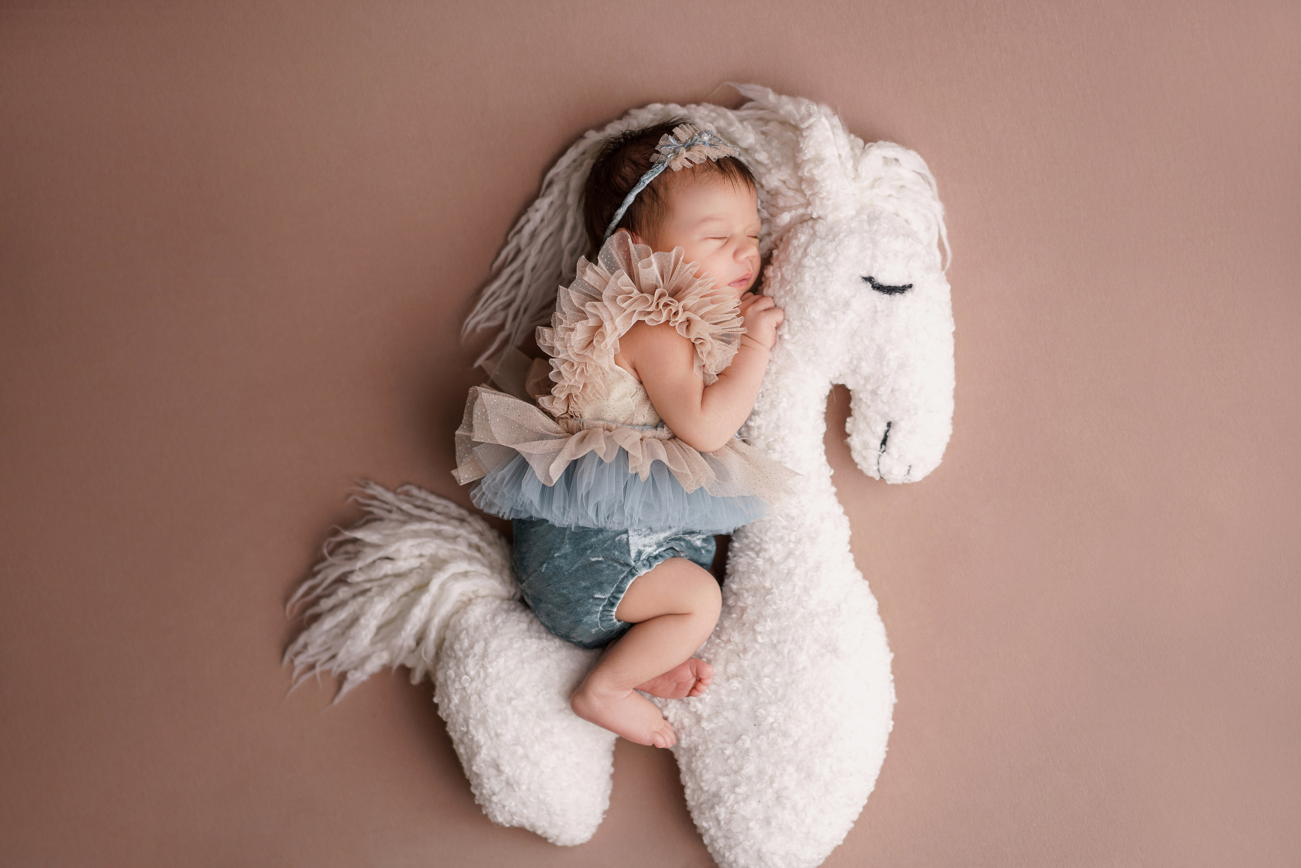 Фотосессия новорожденных | Галерея трогательных кадров малышей в стиле newborn. Фотосессия новорожденных в Москве и Московской области | Профессиональный фотограф newborn — Татьяна Иванова