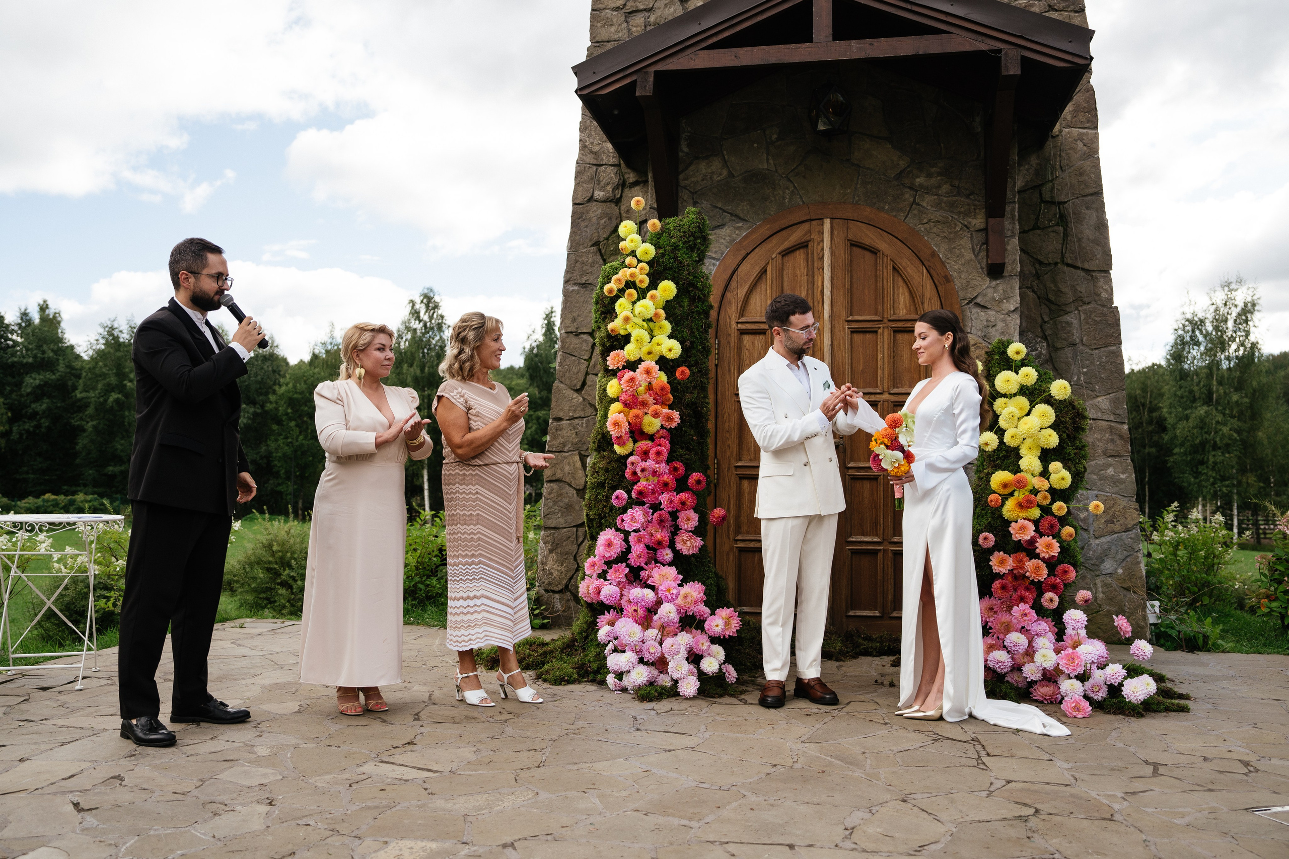 Валерия & Павел. Яркая свадьба в стиле модерн на природе. Свадебный фотограф организатор в Санкт-Петербурге Ассоль Опарина