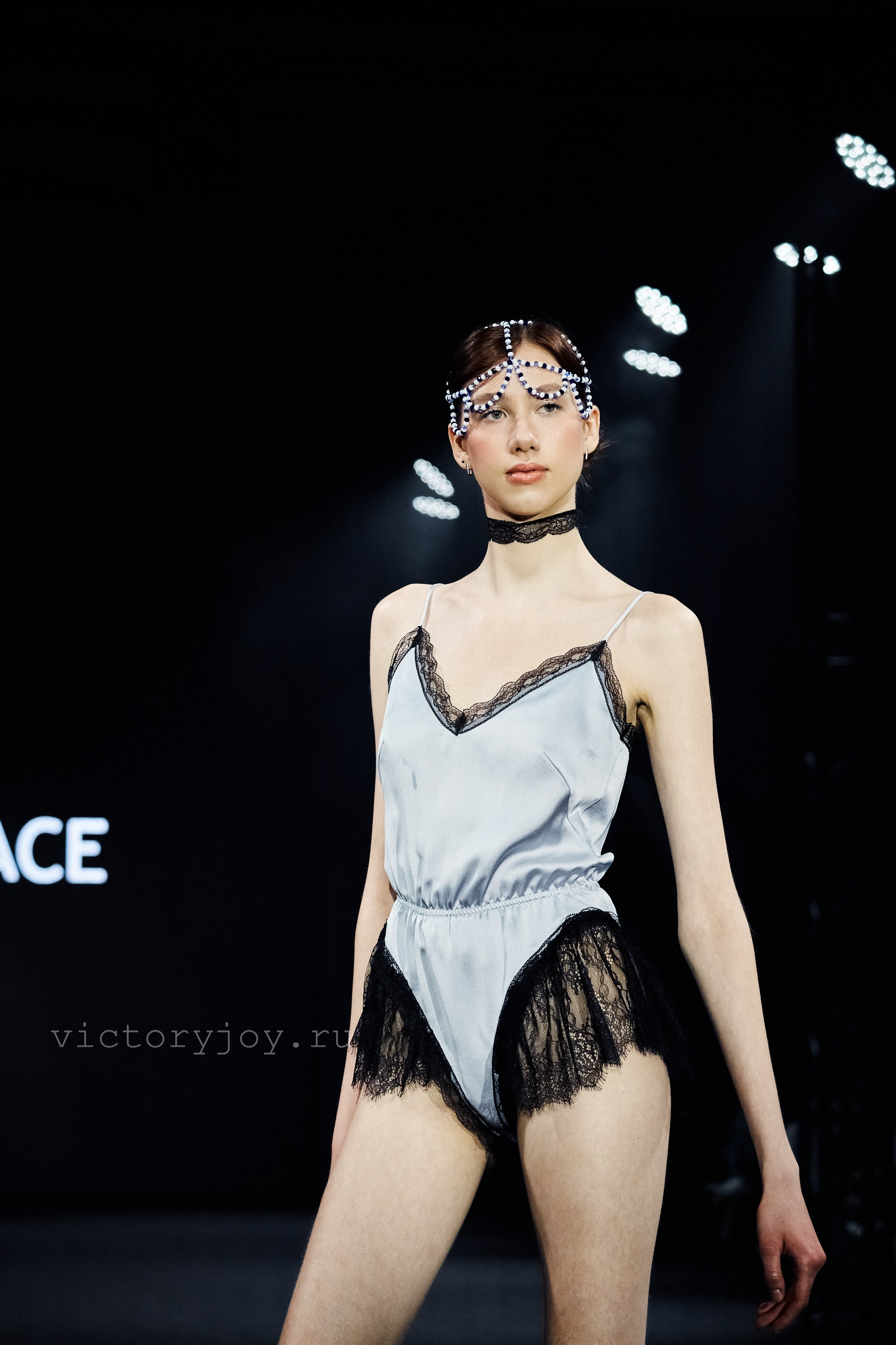Sochi Fashion Week май 2026. Профессиональный фотограф в Сочи Виктория Джой. Обучение