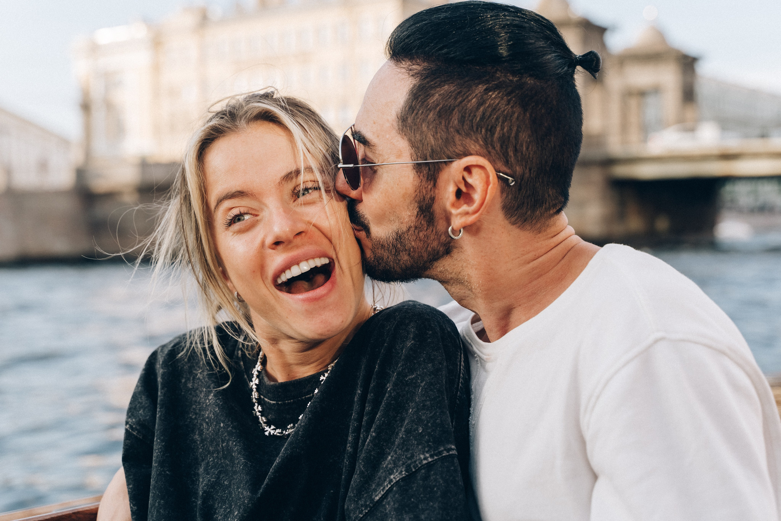 Rodriguez — Похоже на любовь (бэк). Портретный и репортажный фотограф в Санкт-Петербурге Виктор Сергин