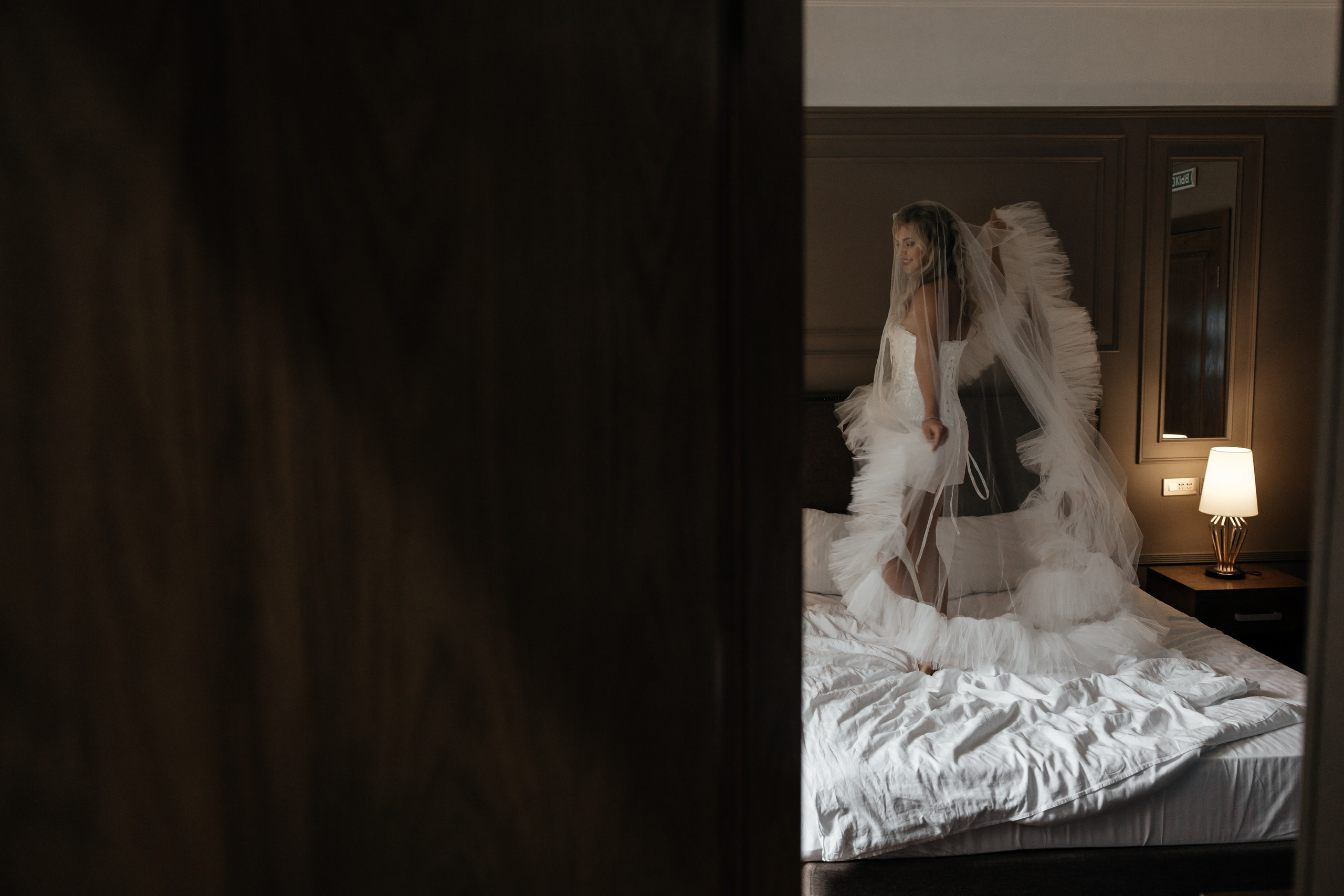 Свадебная фотосессия на яхте. Свадебный и семейный фотограф и видеограф, Крым, Москва, Санкт -Петербург