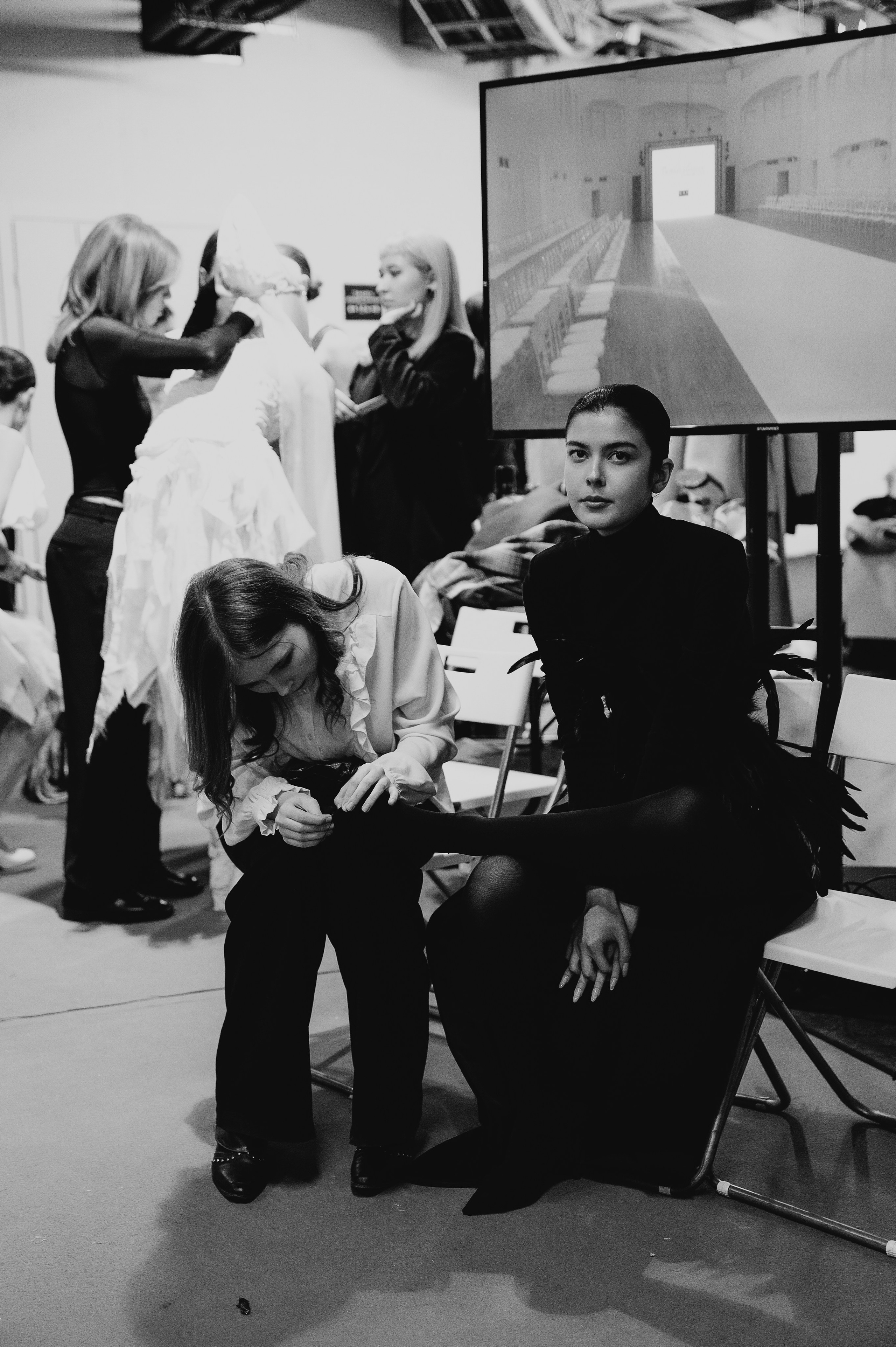 Бекстейдж показа «Новые Имена» собака.ru|ДЛТ. Портретный и репортажный фотограф в Санкт-Петербурге