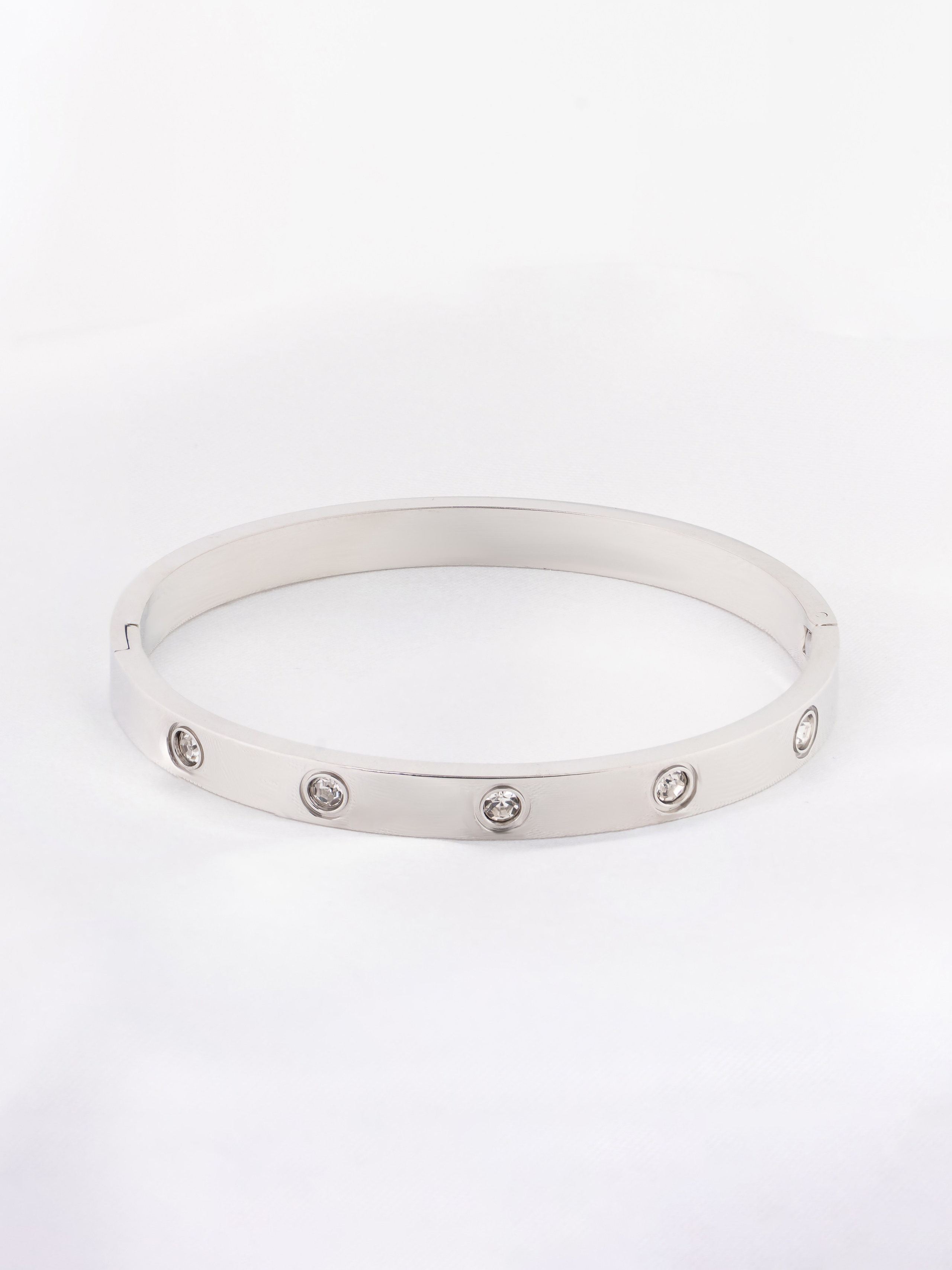 Ювелирка и бижутерия. Предметный фотограф в Санкт-Петербурге Елена Хлебосолова