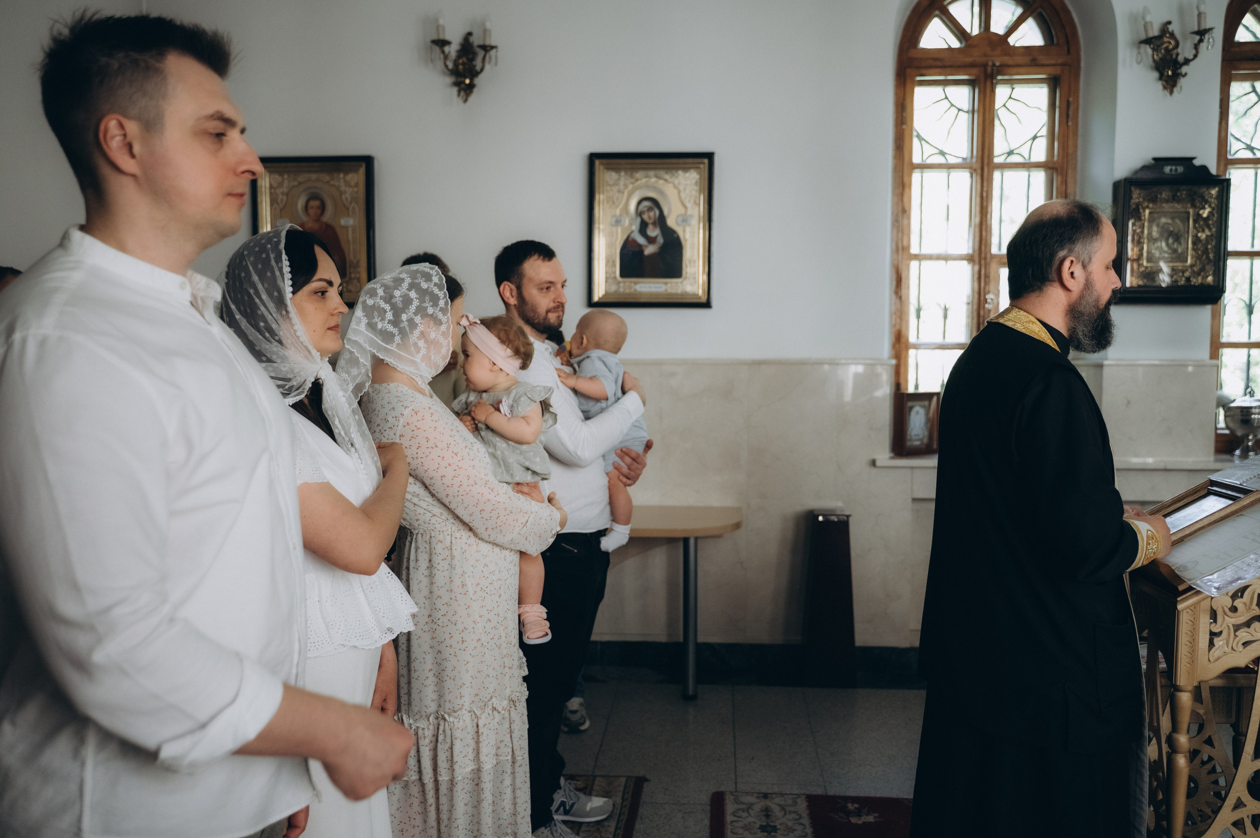 Крещение Мии и Льва. Семейный фотограф в Минске Дарья Дреко
