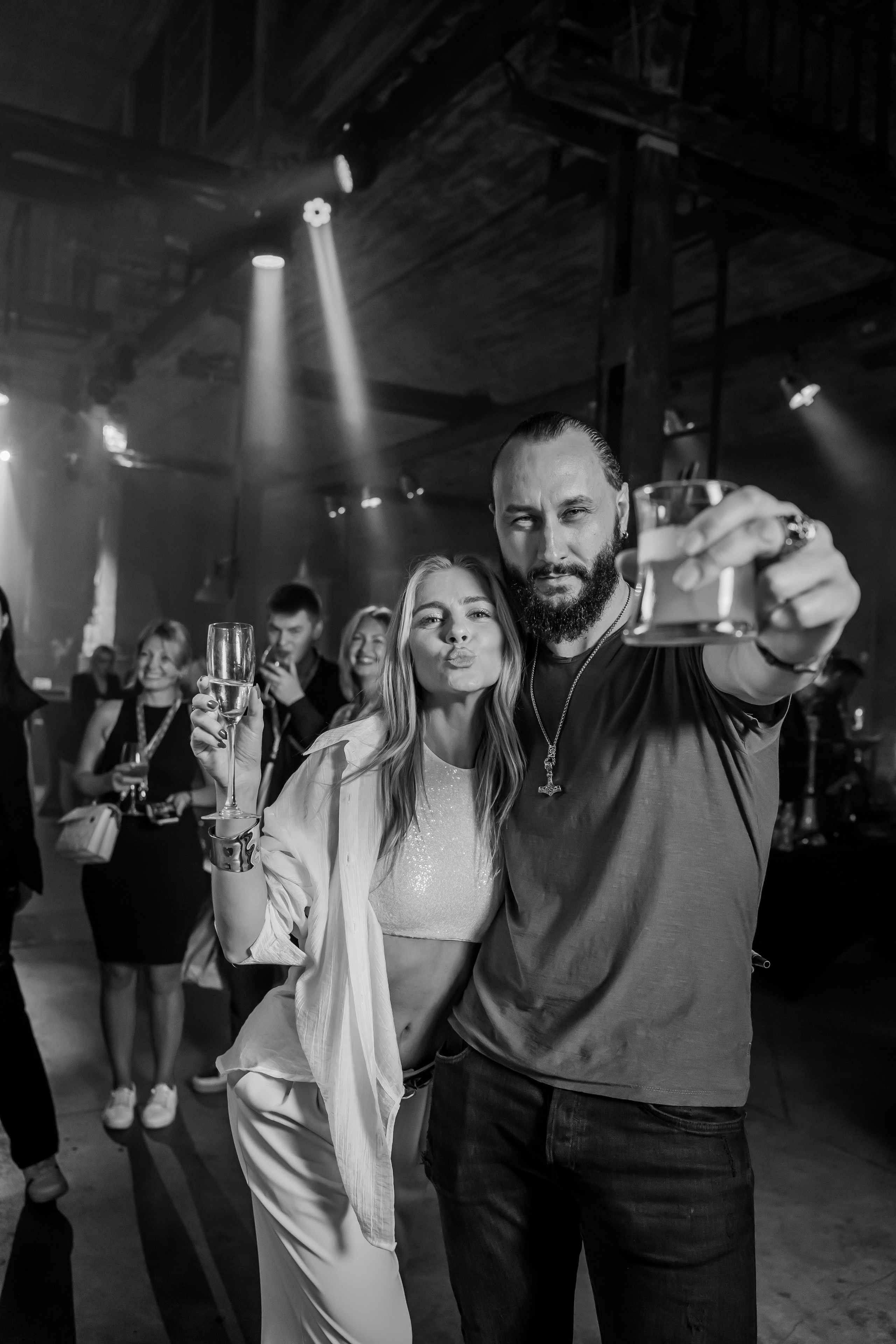 НЕ КИСЛОЕ ШОУ. Главная