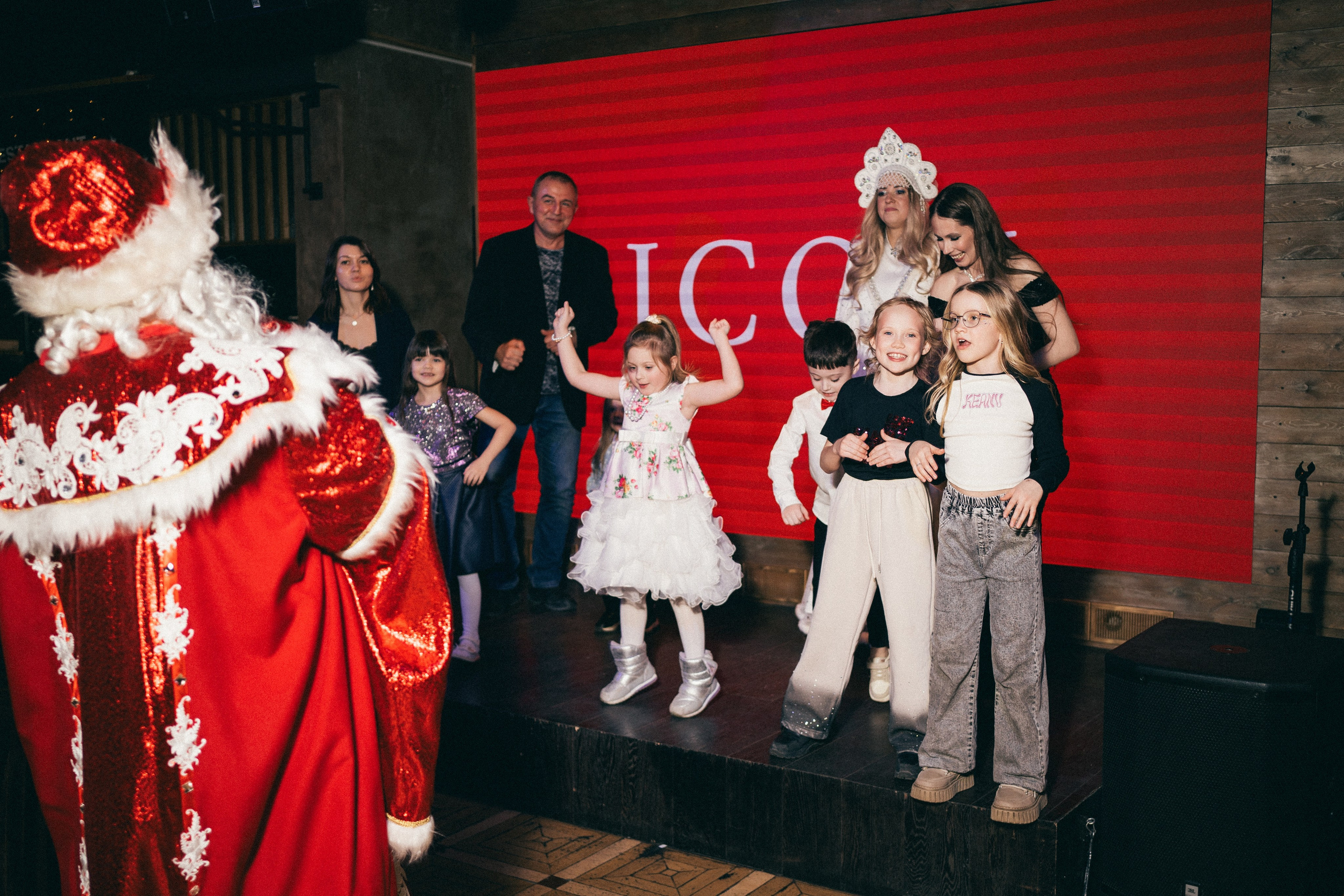 Презентация новогоднего номера журнала ICON SIBERIA MAG. Фотограф на любое событие в Кемерово