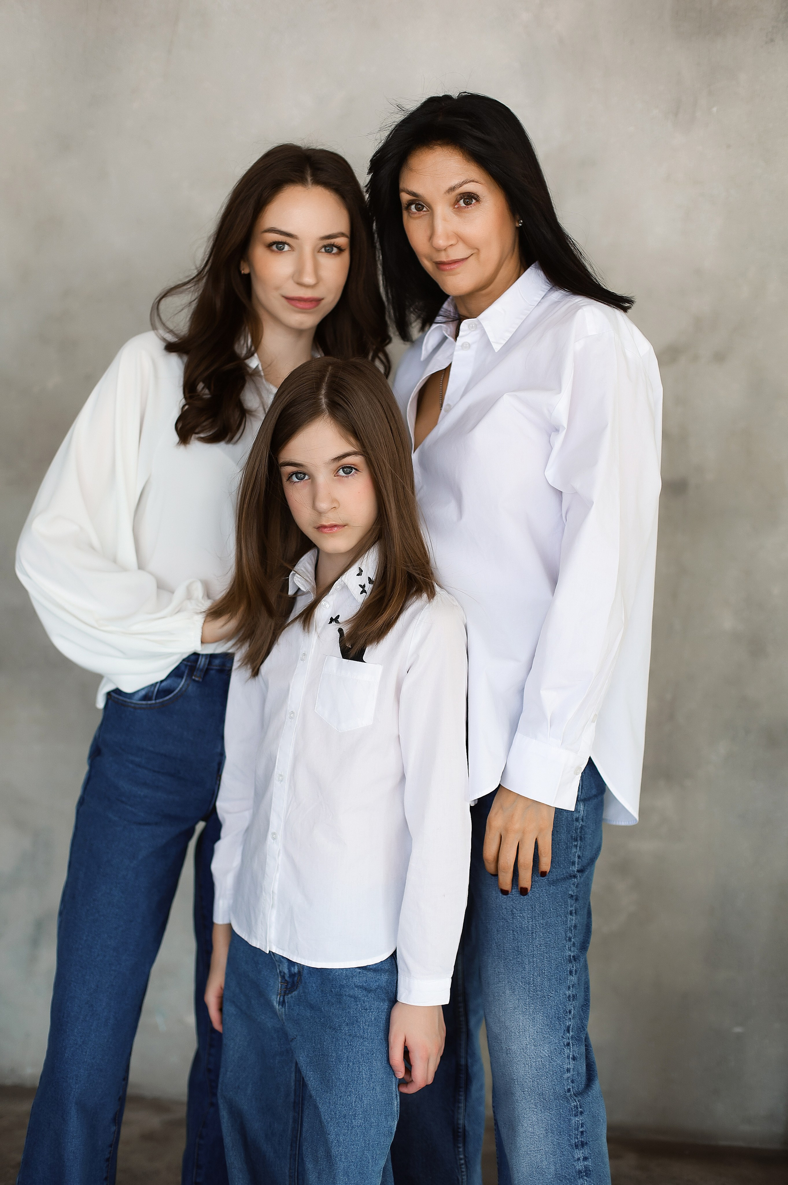 Мама с дочками. Визуал для эспертов и блогеров