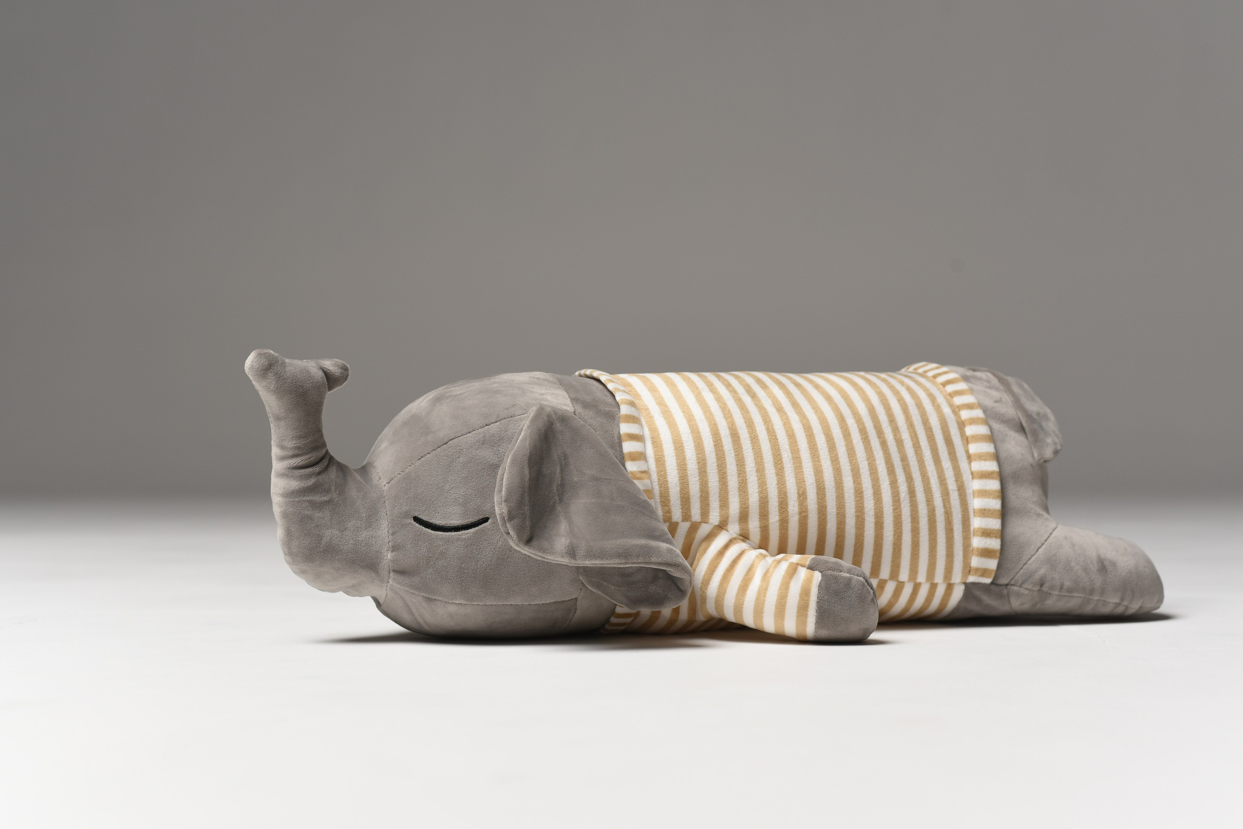 Предметка каталог на белом фоне