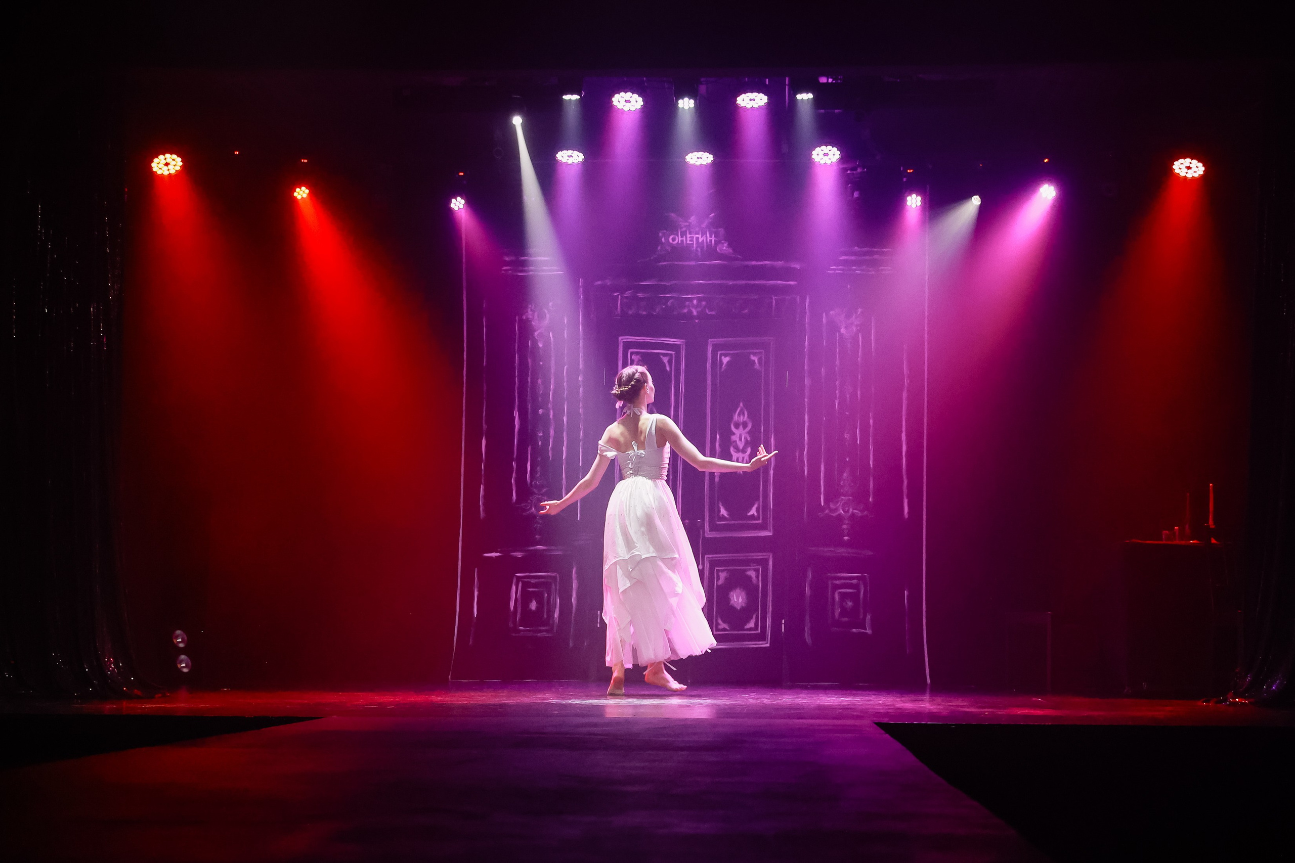 Пластический спектакль Онегин _ IVEX. Фотограф Юлия Мальцева