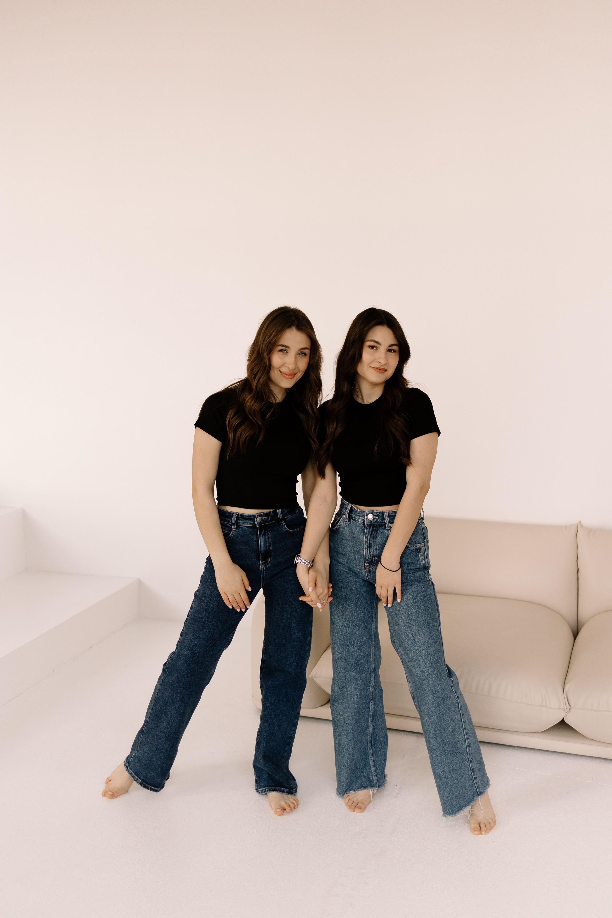 Мама и взрослые дочки. Семейный фотограф в Краснодаре Храмова Анна