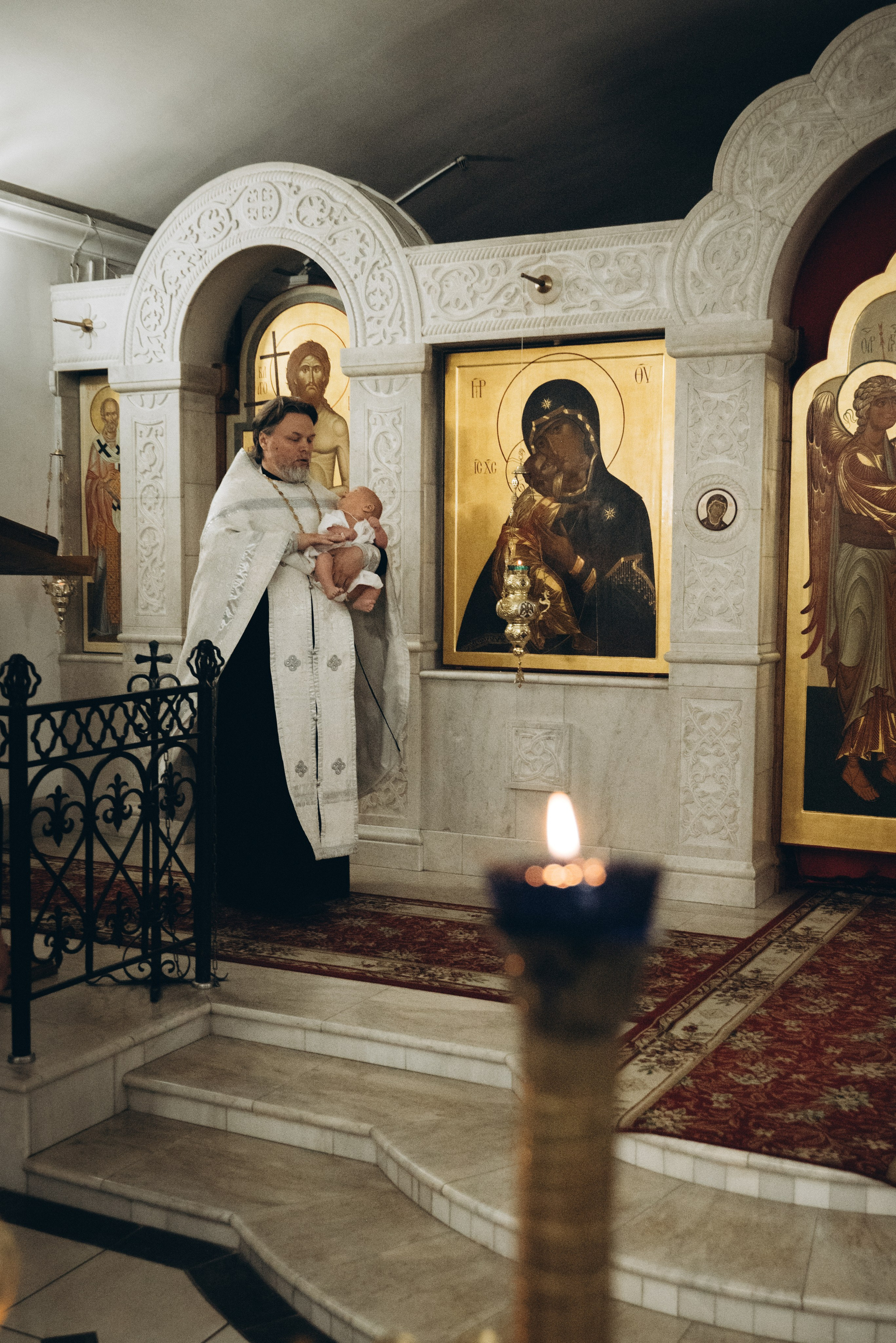 Крещение Максима (Криптовый храм в честь собора Новомучеников). Семейный фотограф в Минске Дарья Дреко