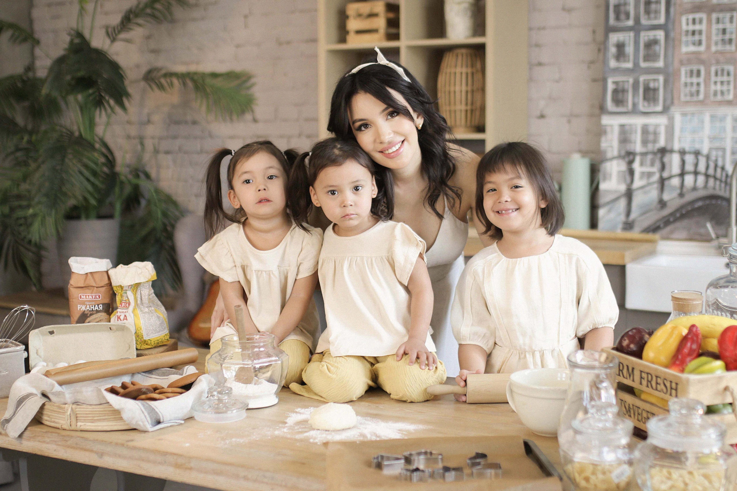 Евгения Ли. Фотостудия Алматы — 2 Stula.Studio | Аренда залов