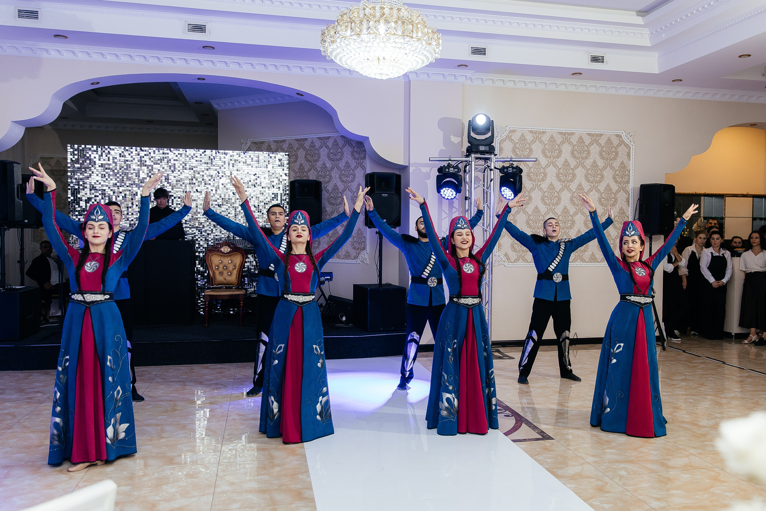 Сетрак и Марианна. Фотограф в Красноярске Надежда Воскресенская