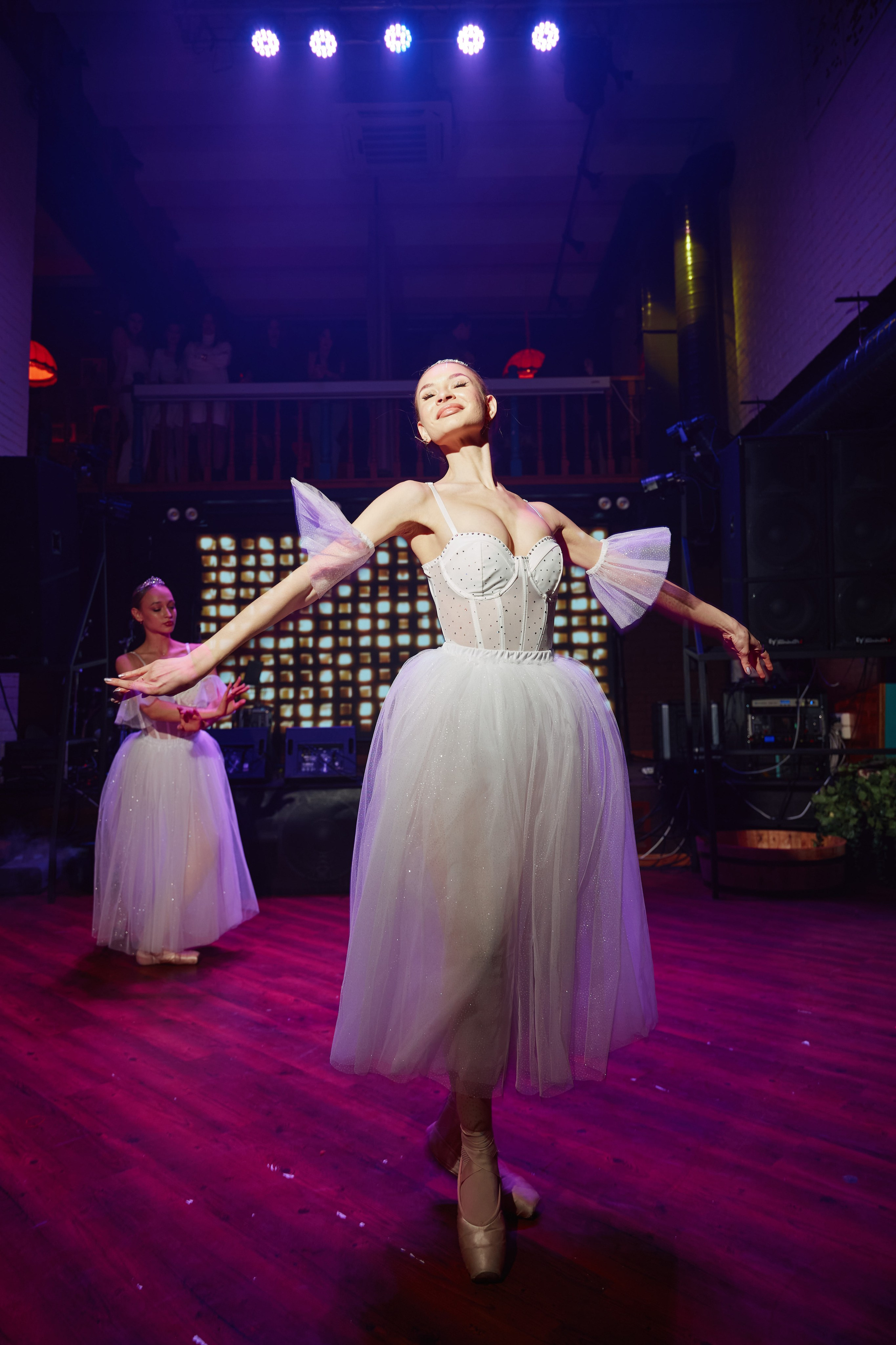 Арт-вечеринка 2026. Фотограф и видеограф в Кургане Леонид Корнильев