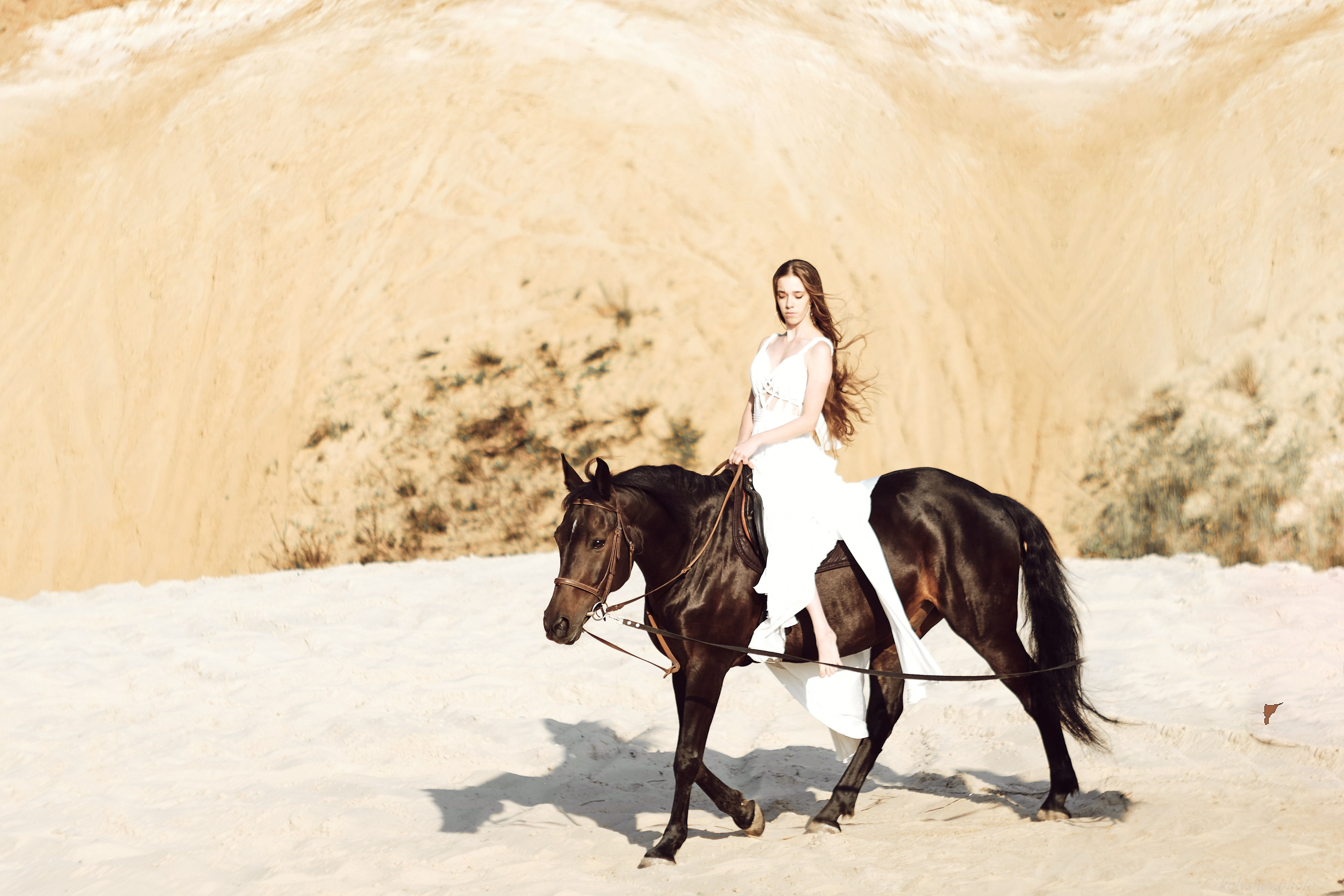 Фотосессия с лошадью на природе