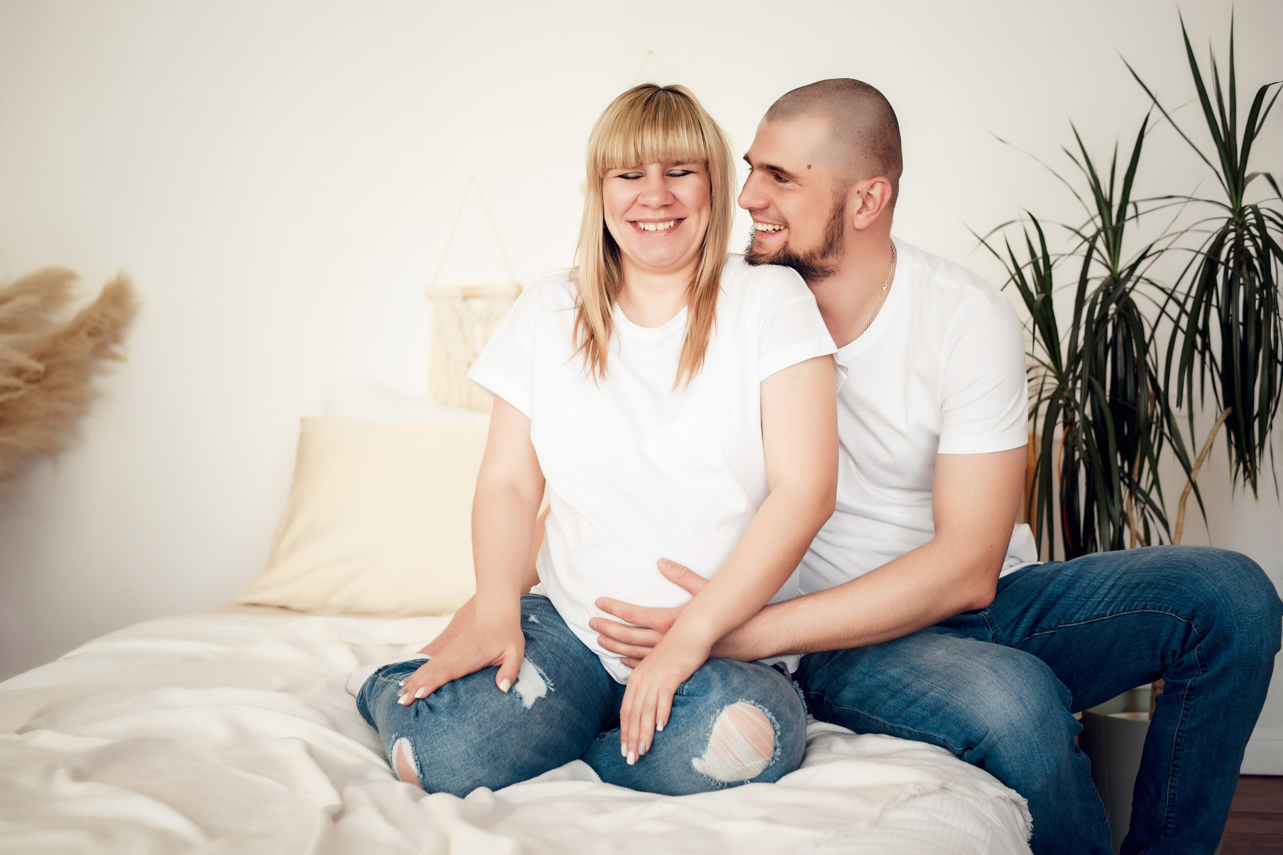 Фотосессия беременности (семейная съемка). Свадебный, семейный, детский, контент фотограф в Омске Максим Ильин