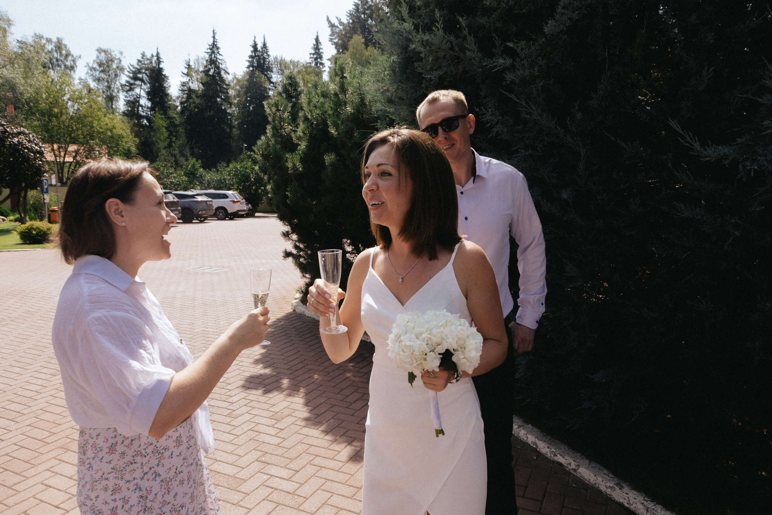 Лиза и Сережа. Роспись и тусовка в коттедже. Свадебный и портретный фотограф в Москве Анастасия Масюк