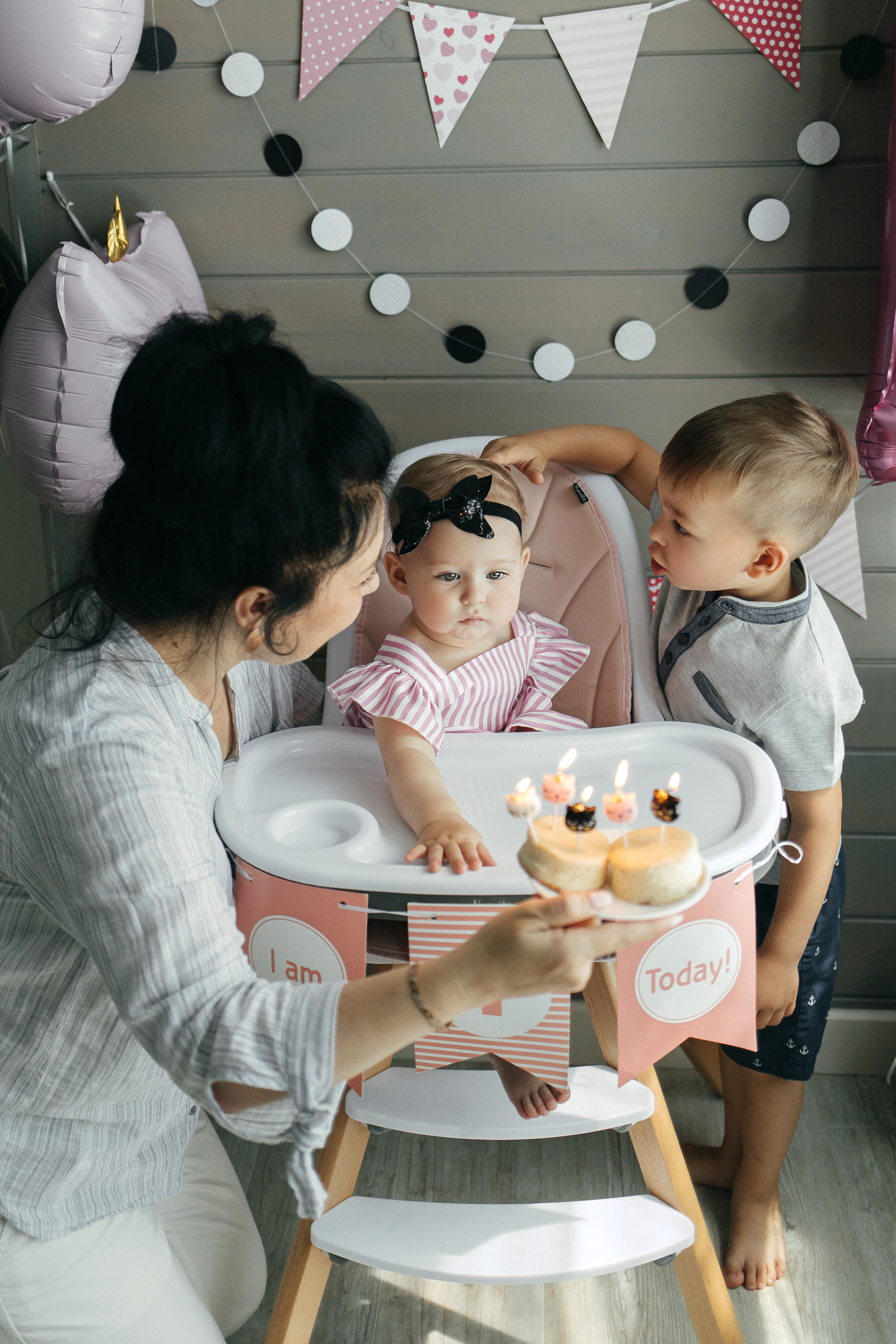 Первый день рождения Анечки. Главная