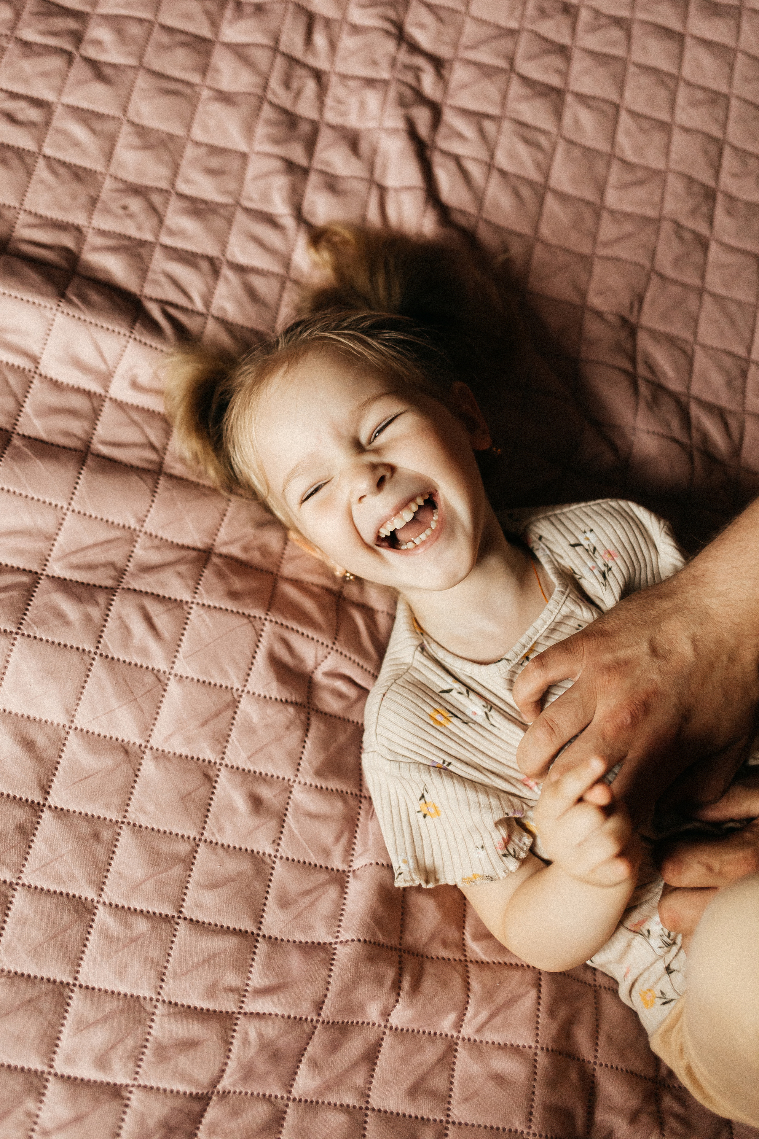 Домашняя фотосессия для семьи Вики. Главная