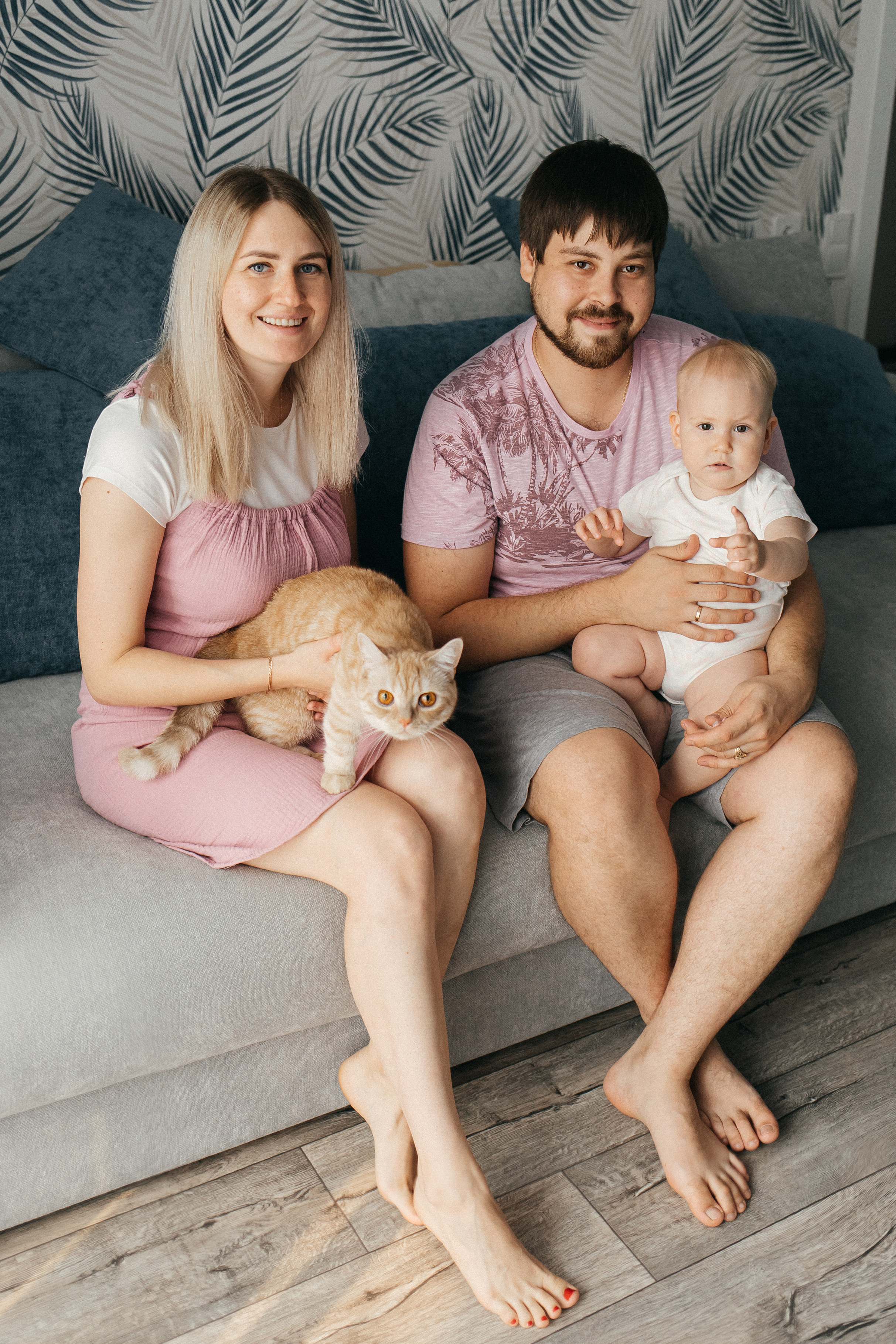 Домашняя фотосессия с Есенией. Главная