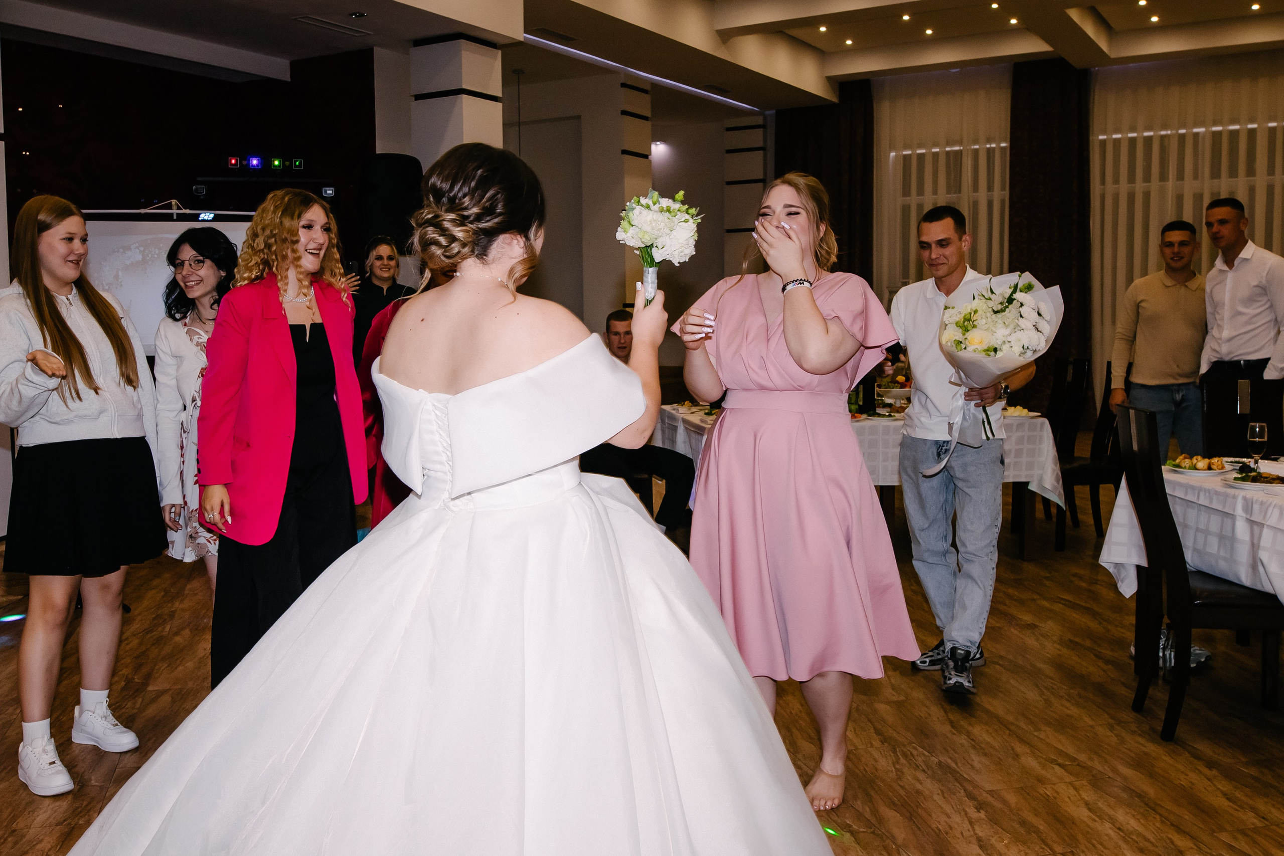 Свадебная фотосессия в Старом осколе. Свадебный фотограф Тулинова Мария