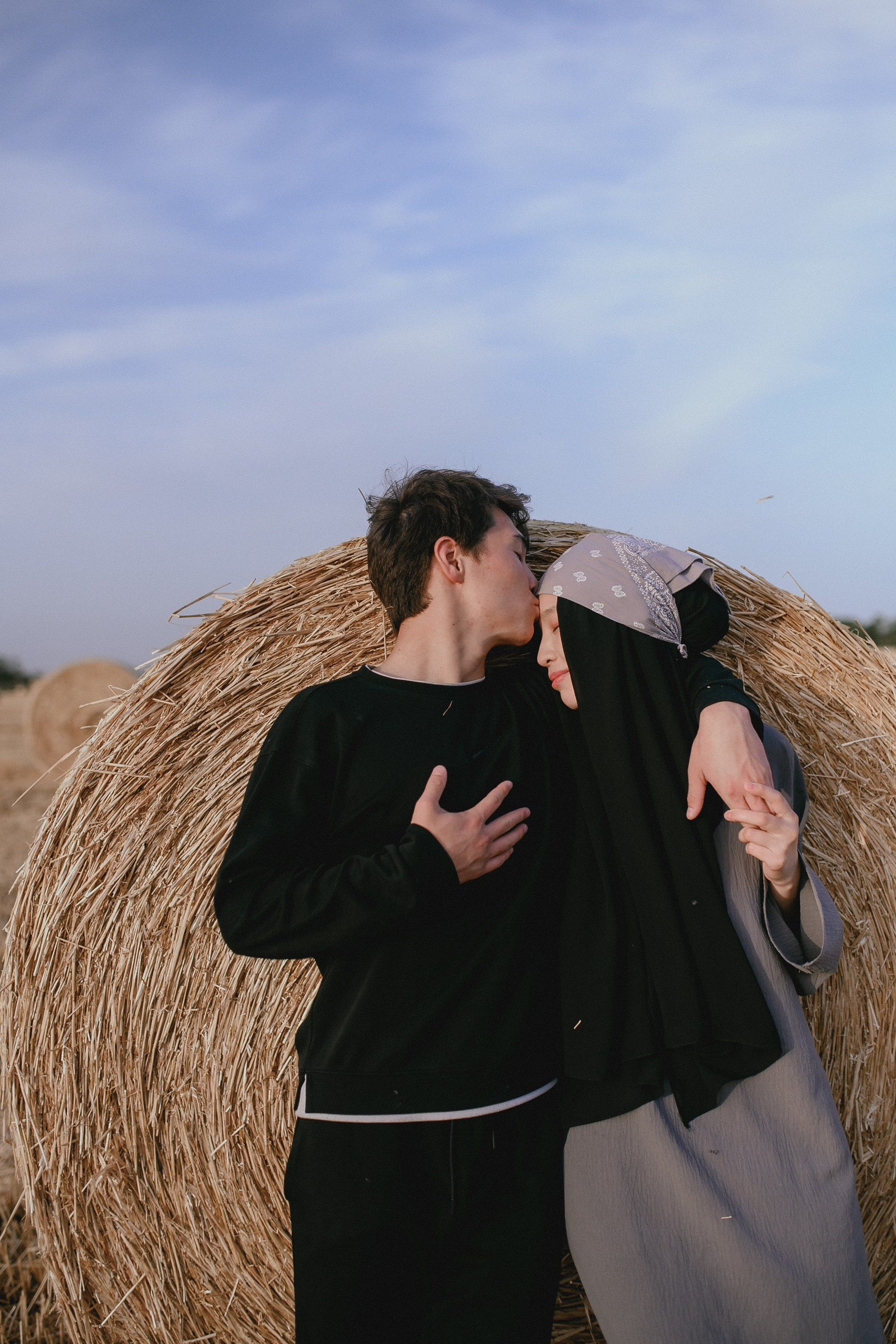 Лав стори в поле. Фотограф Котова Валентина