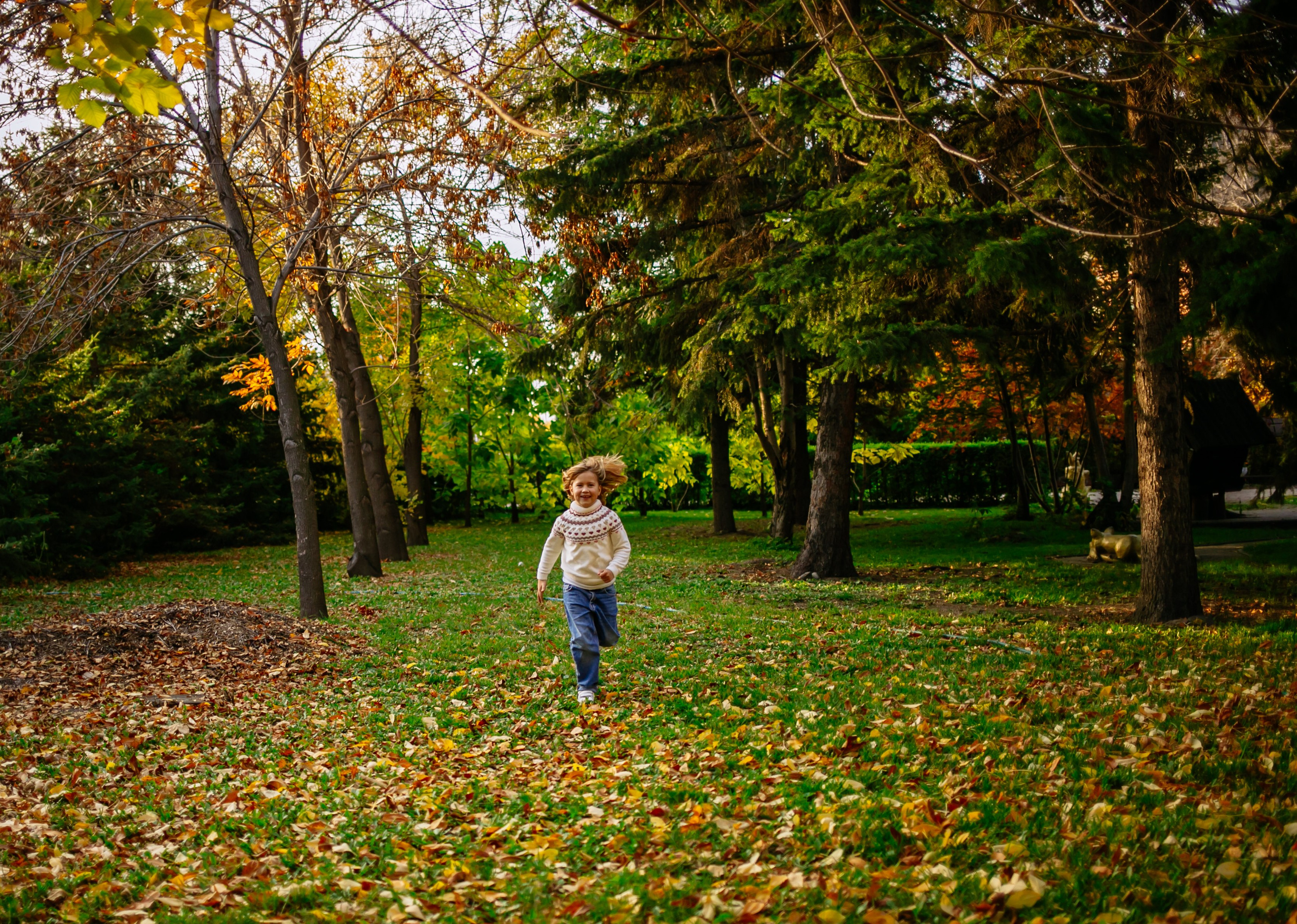 Юля, Анюта, Есения