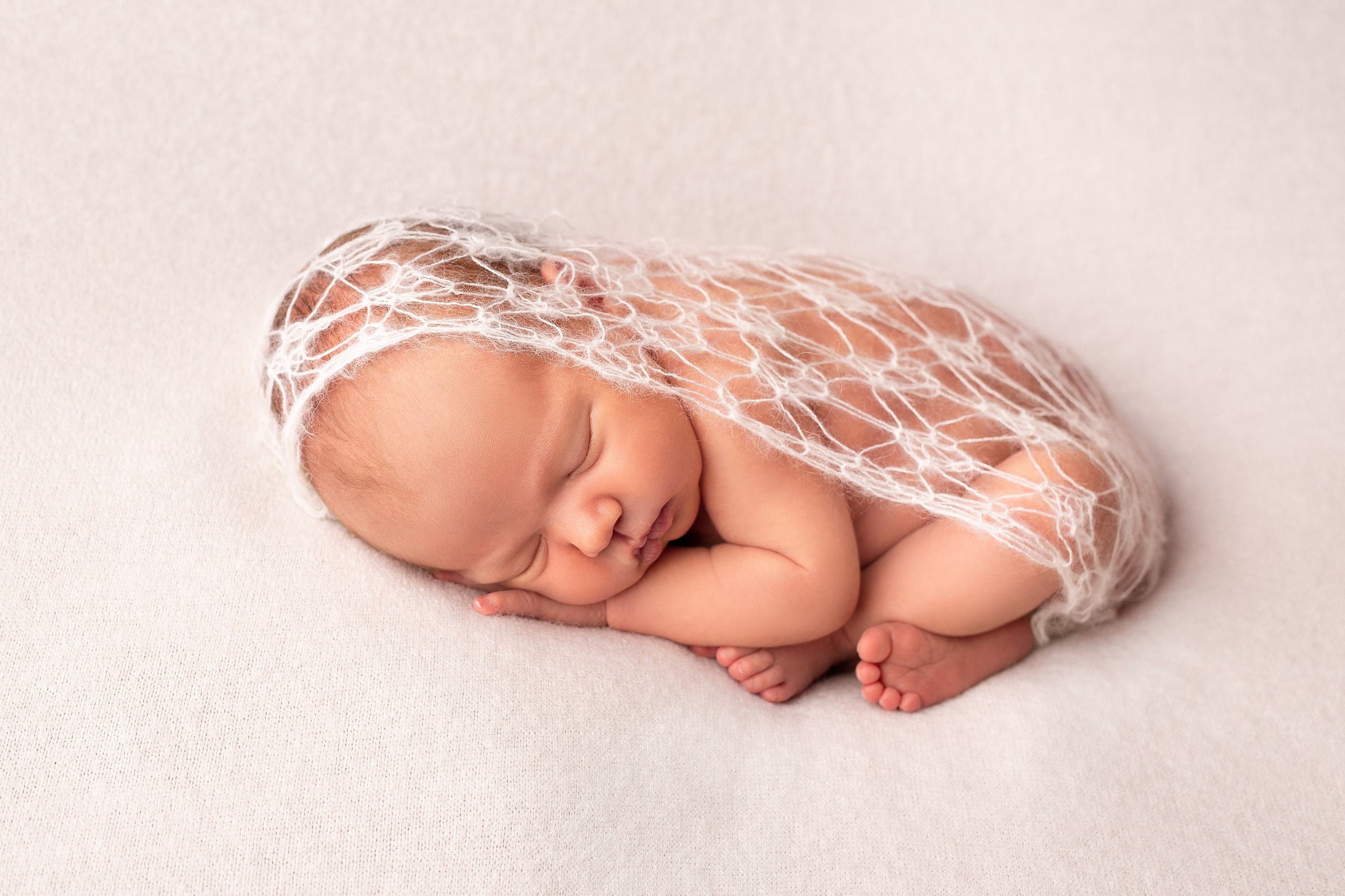 Фотограф новорожденных и детский фотограф в Радужном Васильева Елена