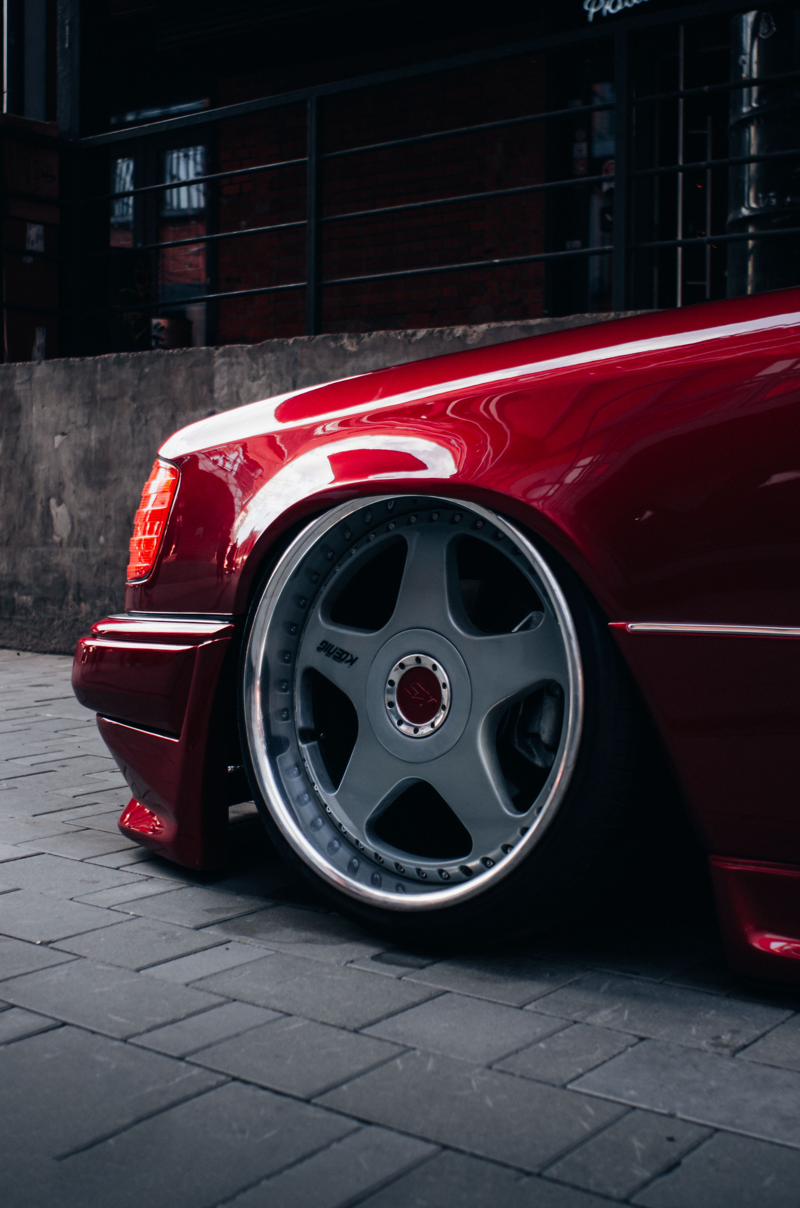 Mercedes-Benz W124. Автомобильный фотограф в Москве Иван Петушков