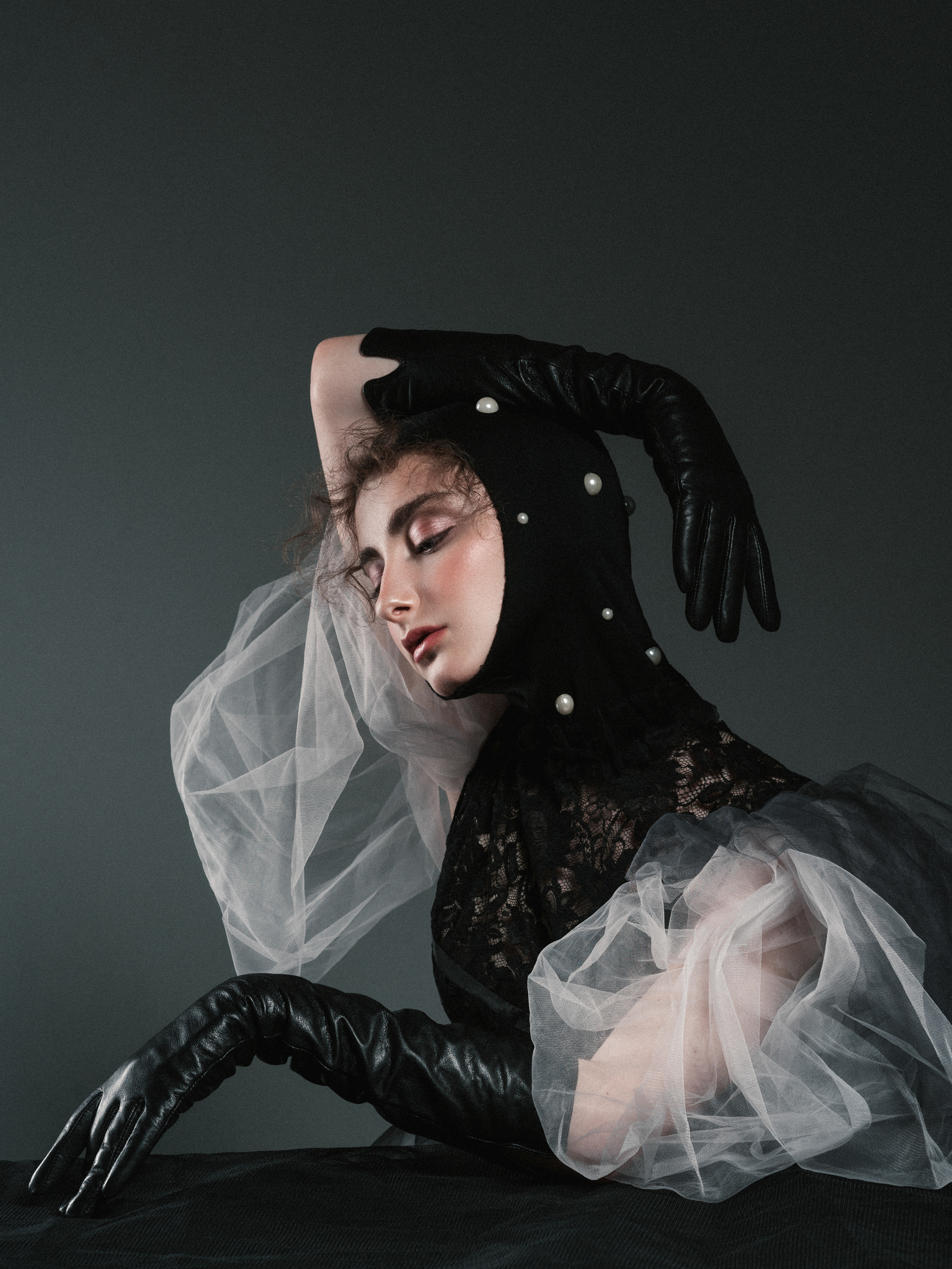 HUF «No place for prayers». Fashion-фотограф (фэшн-фотограф) в Москве Руслан Исинев (Ruslan Isinev)