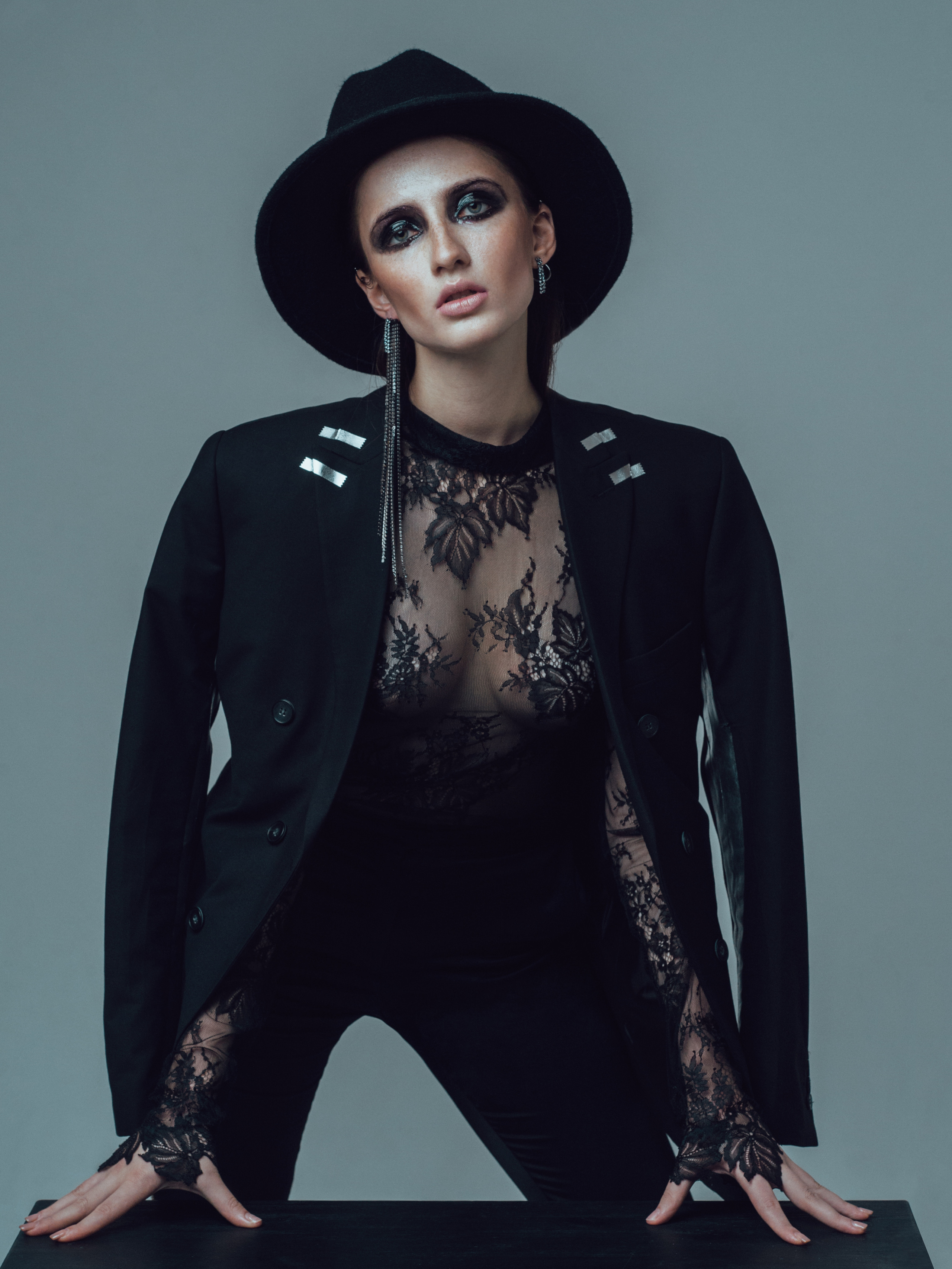 Black. Fashion-фотограф (фэшн-фотограф) в Москве Руслан Исинев (Ruslan Isinev)