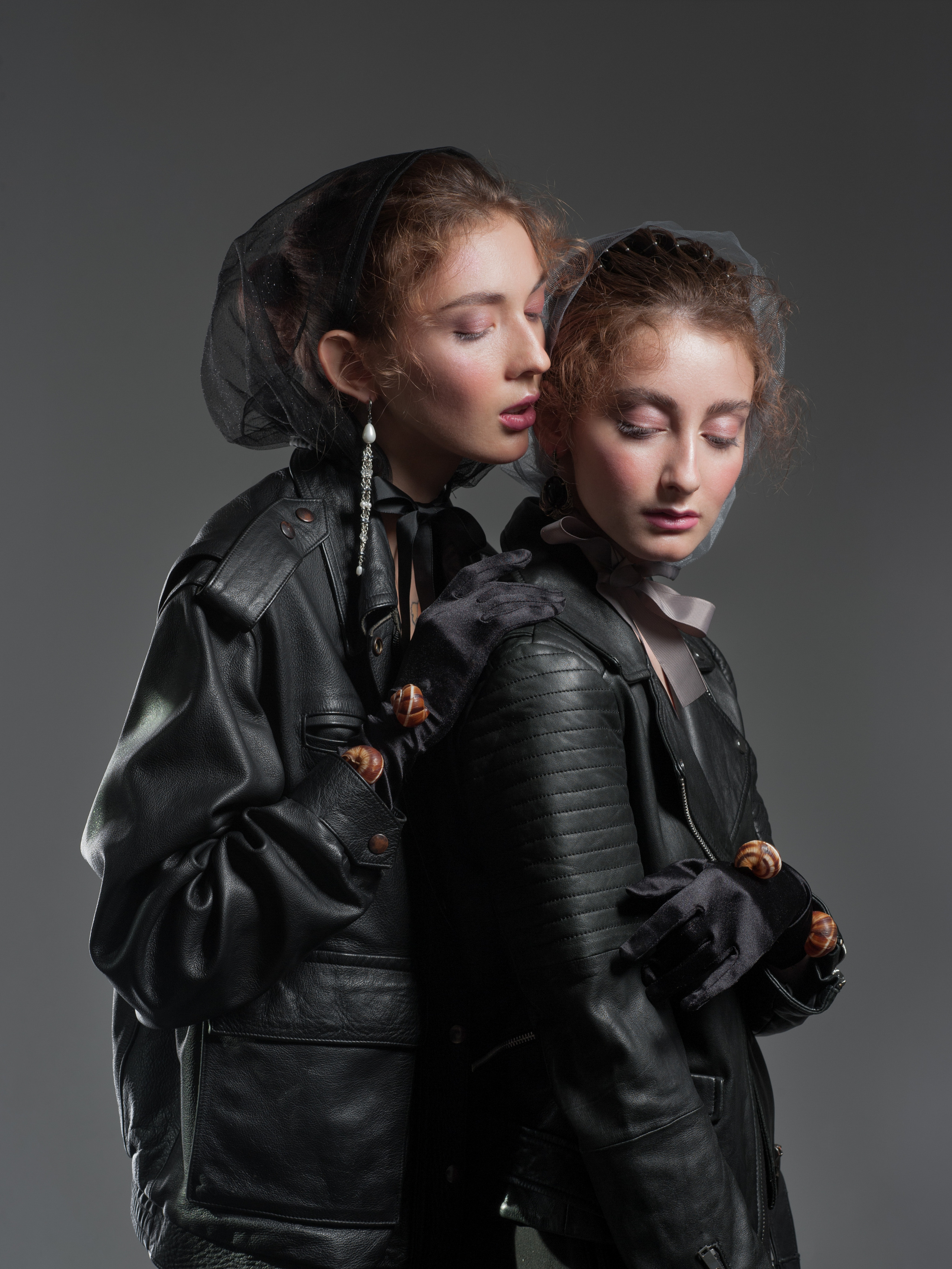 HUF «No place for prayers». Fashion-фотограф (фэшн-фотограф) в Москве Руслан Исинев (Ruslan Isinev)