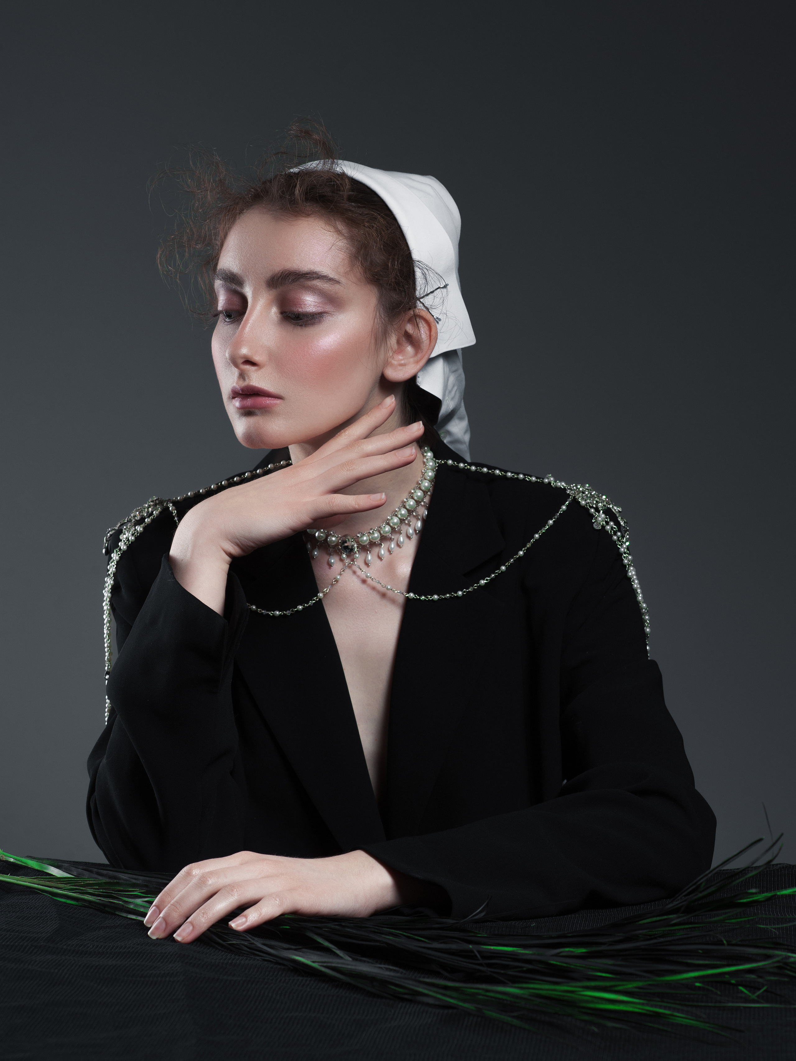 HUF «No place for prayers». Fashion-фотограф (фэшн-фотограф) в Москве Руслан Исинев (Ruslan Isinev)