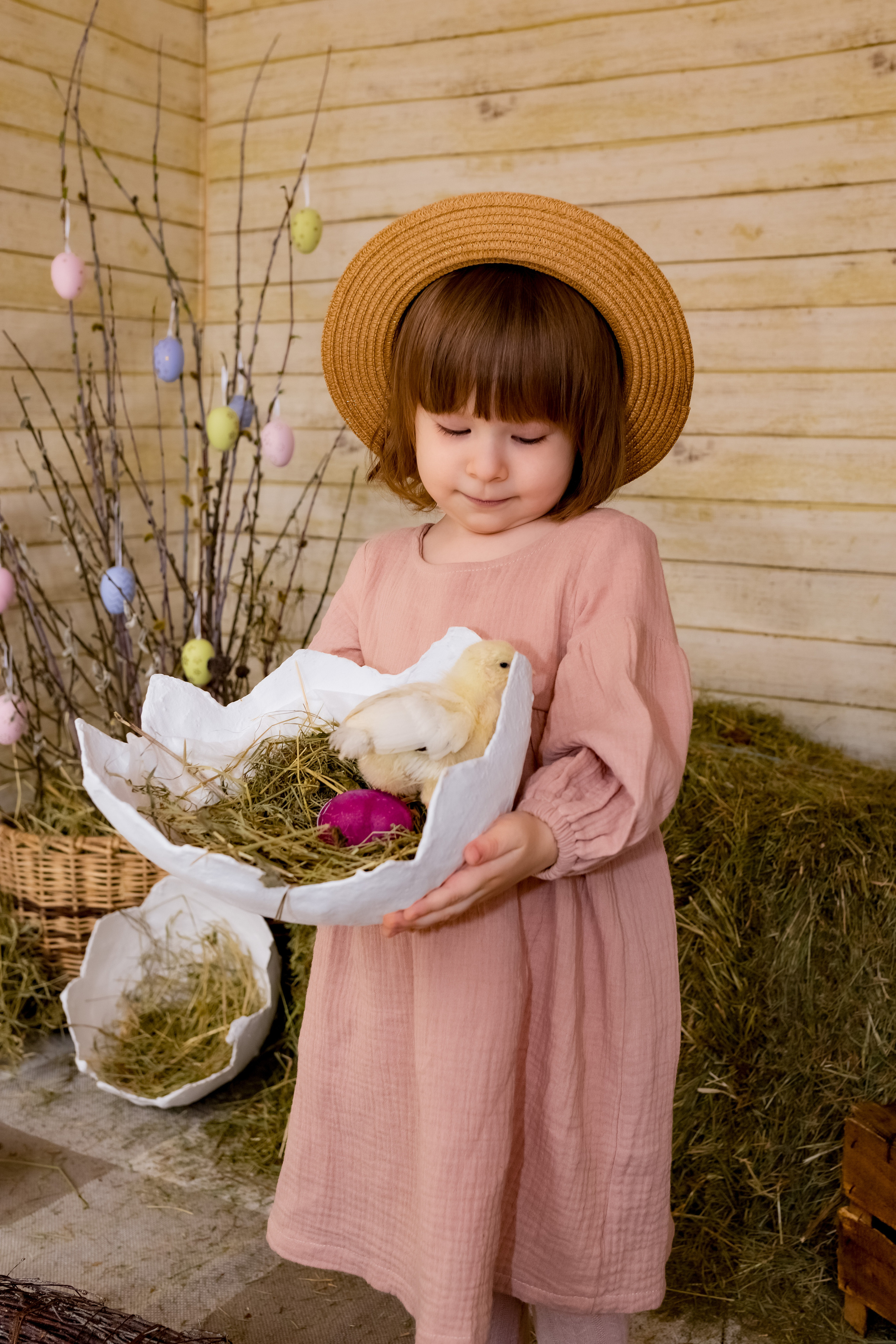 Пасхальный фотодень с цыплятами. Семейный и детский фотограф в Москве и МО Крюкова Надежда