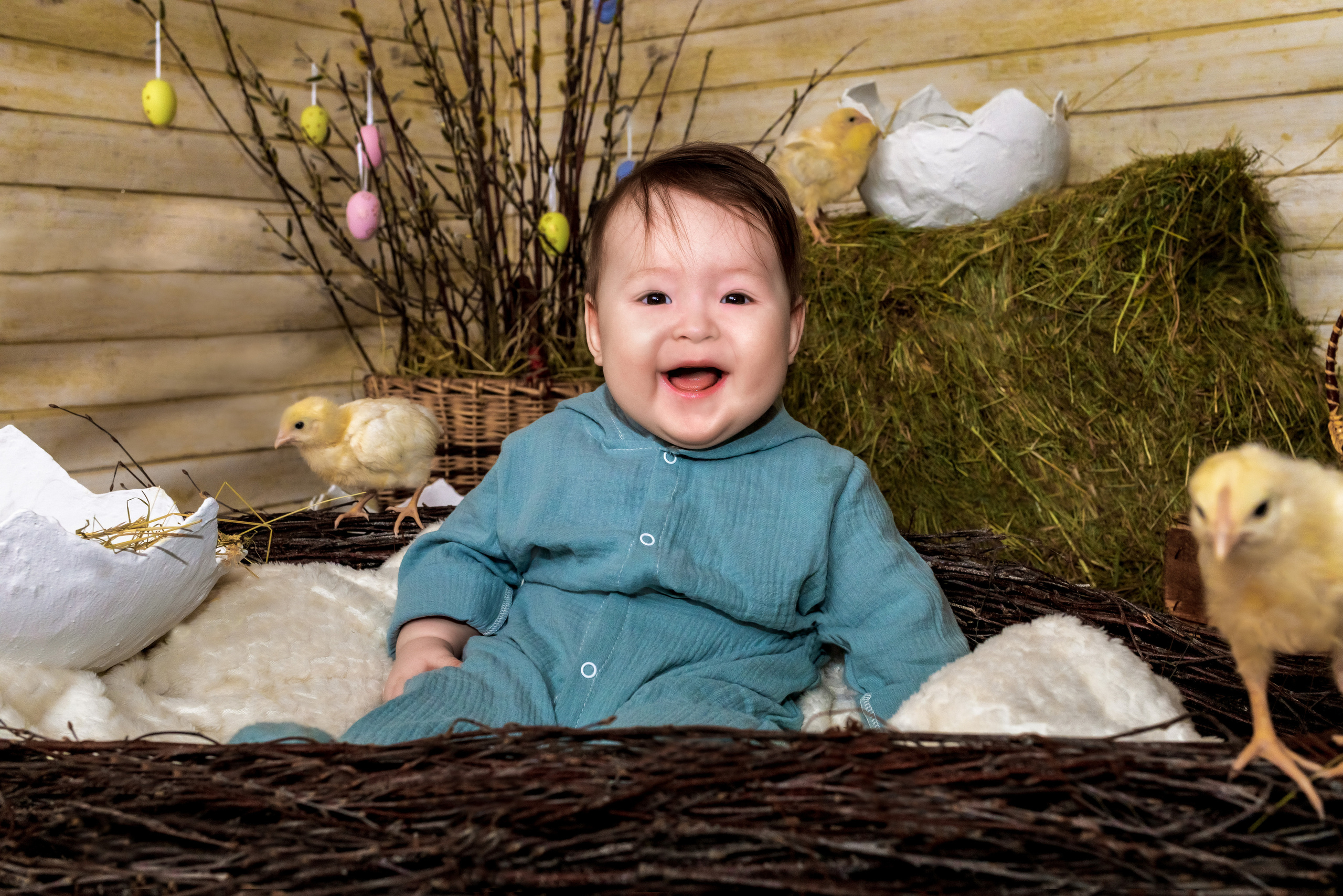 Пасхальный фотодень с цыплятами. Семейный и детский фотограф в Москве и МО Крюкова Надежда