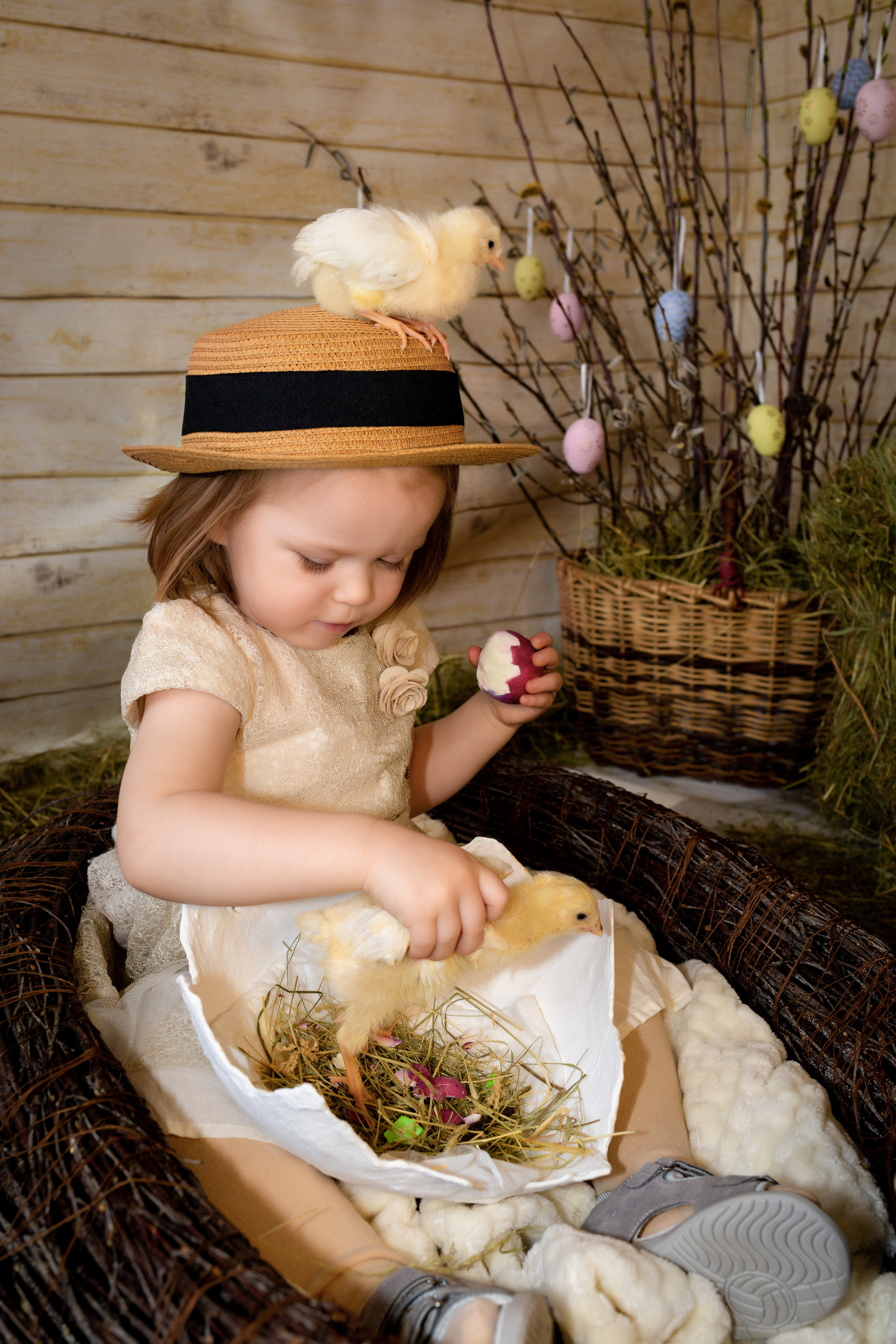 Пасхальный фотодень с цыплятами. Семейный и детский фотограф в Москве и МО Крюкова Надежда