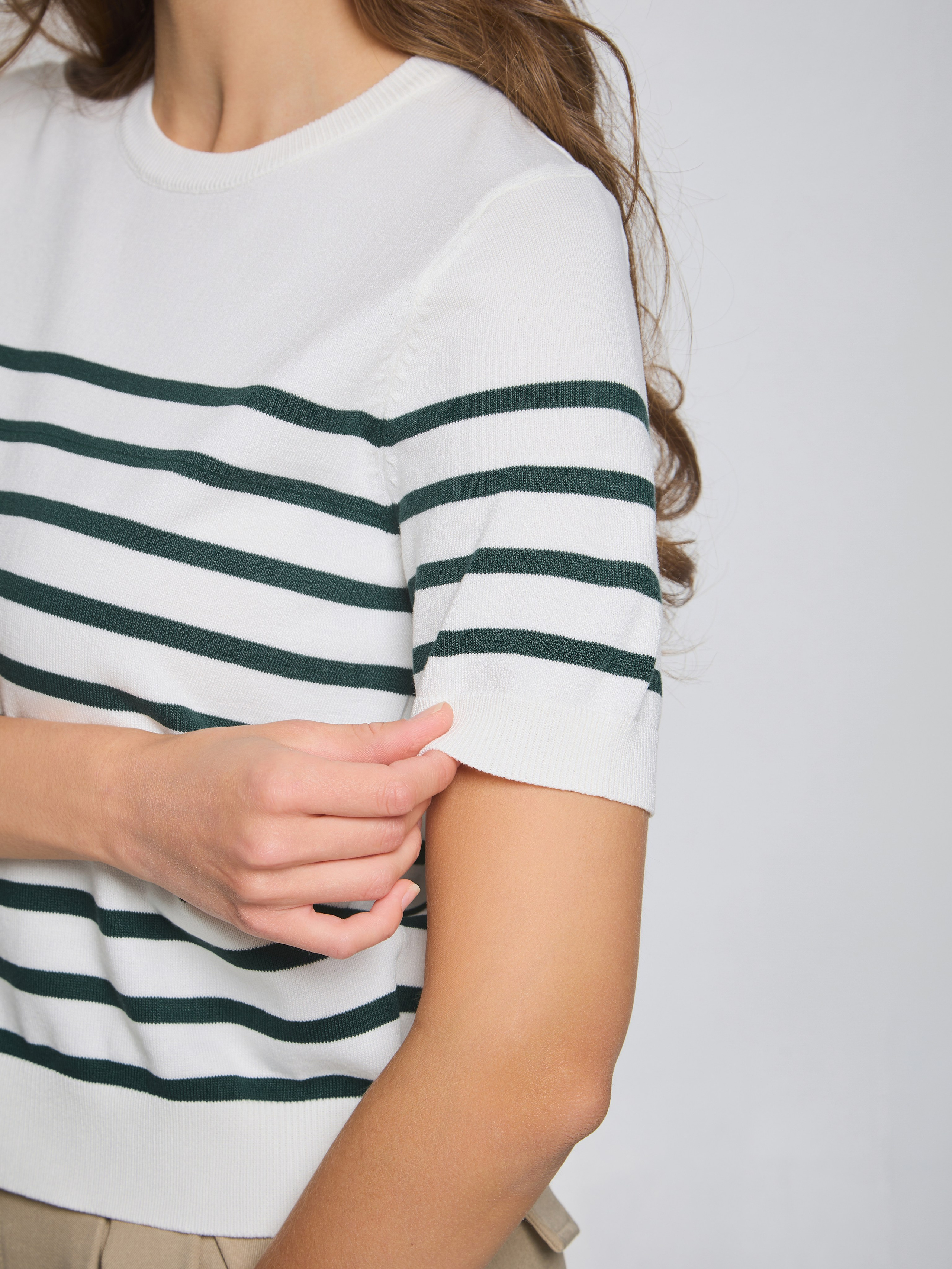 Одежда для маркетплейсов. Фотограф Руслан Потапов в Краснодаре