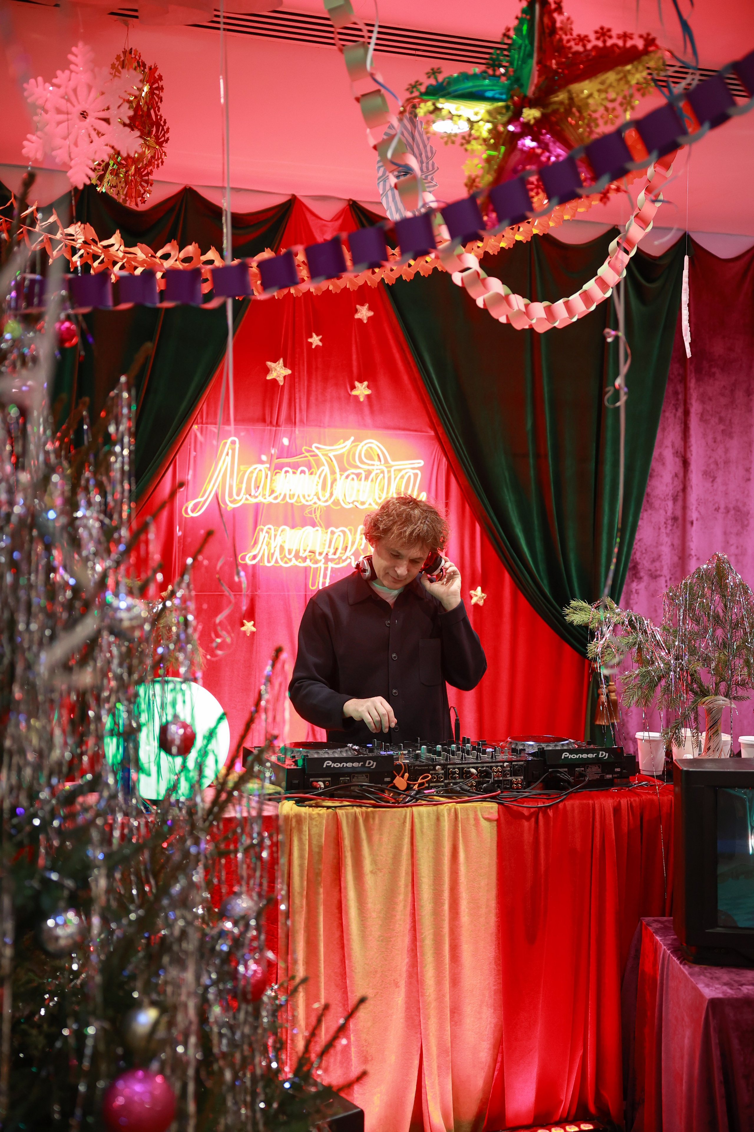 20–21 декабря 2025 Pop-up в Lotte Plaza / фото Саша Жукова. Фотоотчеты «Ламбада-маркета»