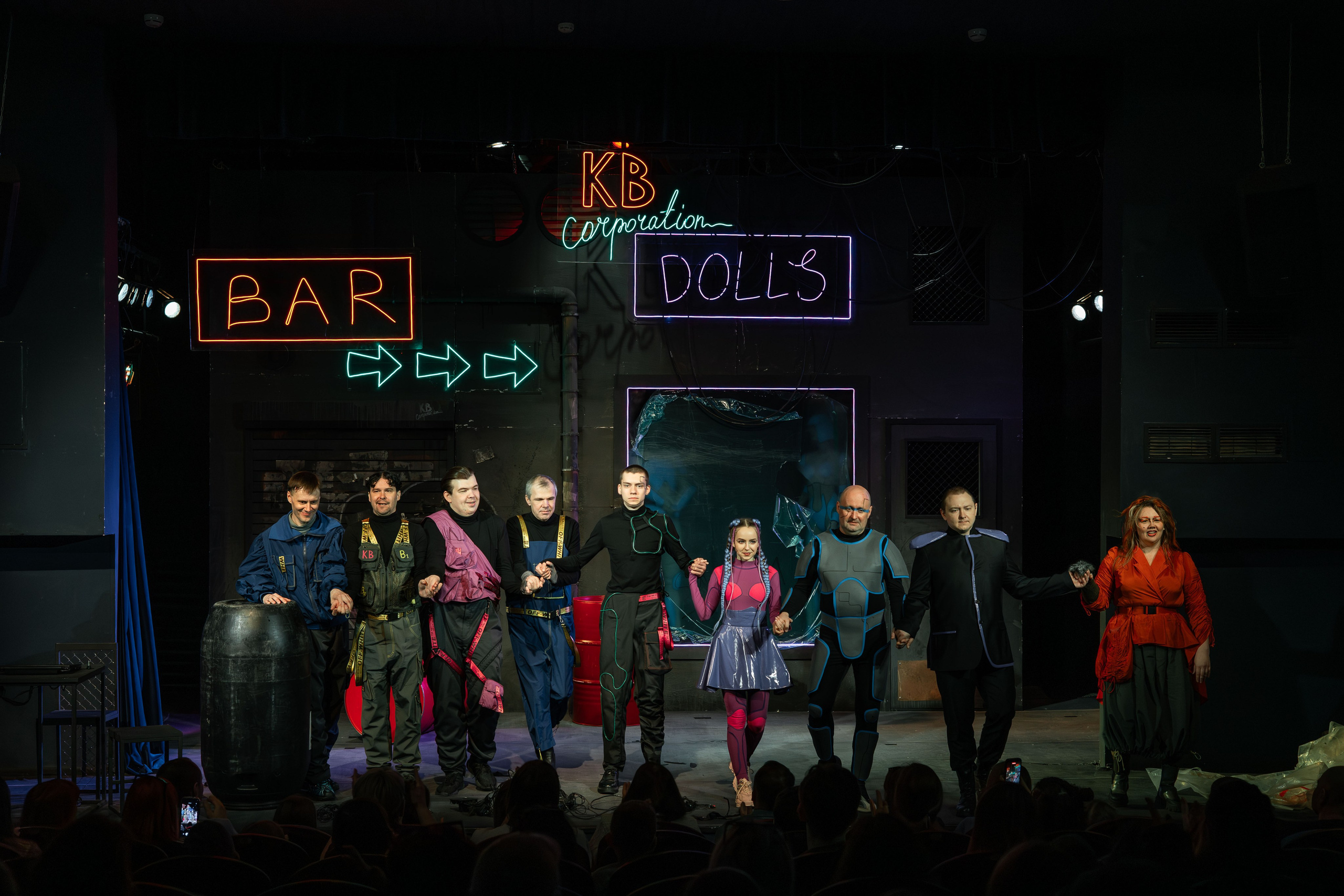 Театр Юного Зрителя «Буратино 2087». Кадр Плюс — Фотография с характером «Визуальный продюсер и фотограф Марк Файзулин»