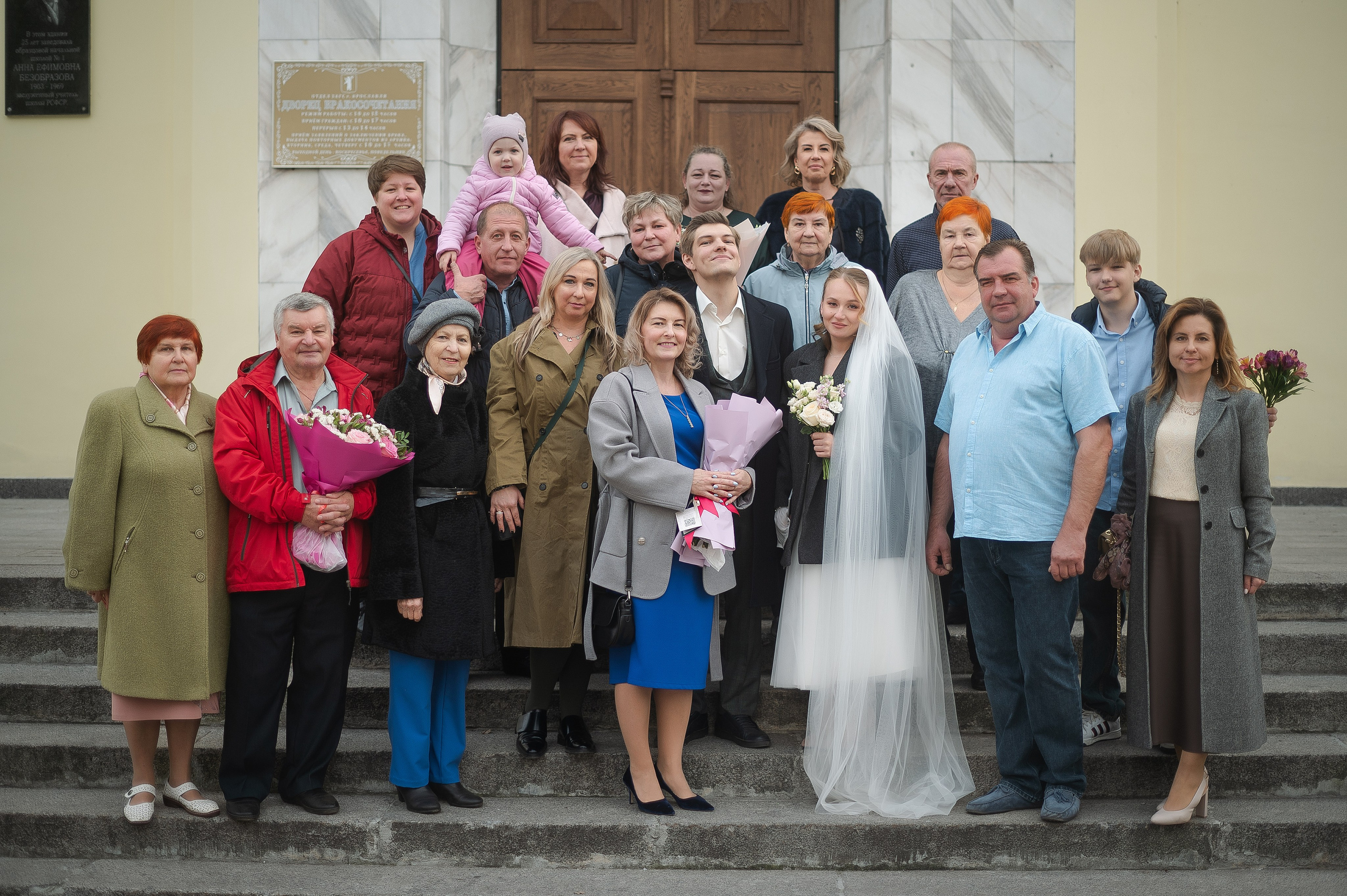 Свадебный день в октябре. Свадебный фотограф в Ярославле Денис Медоваров