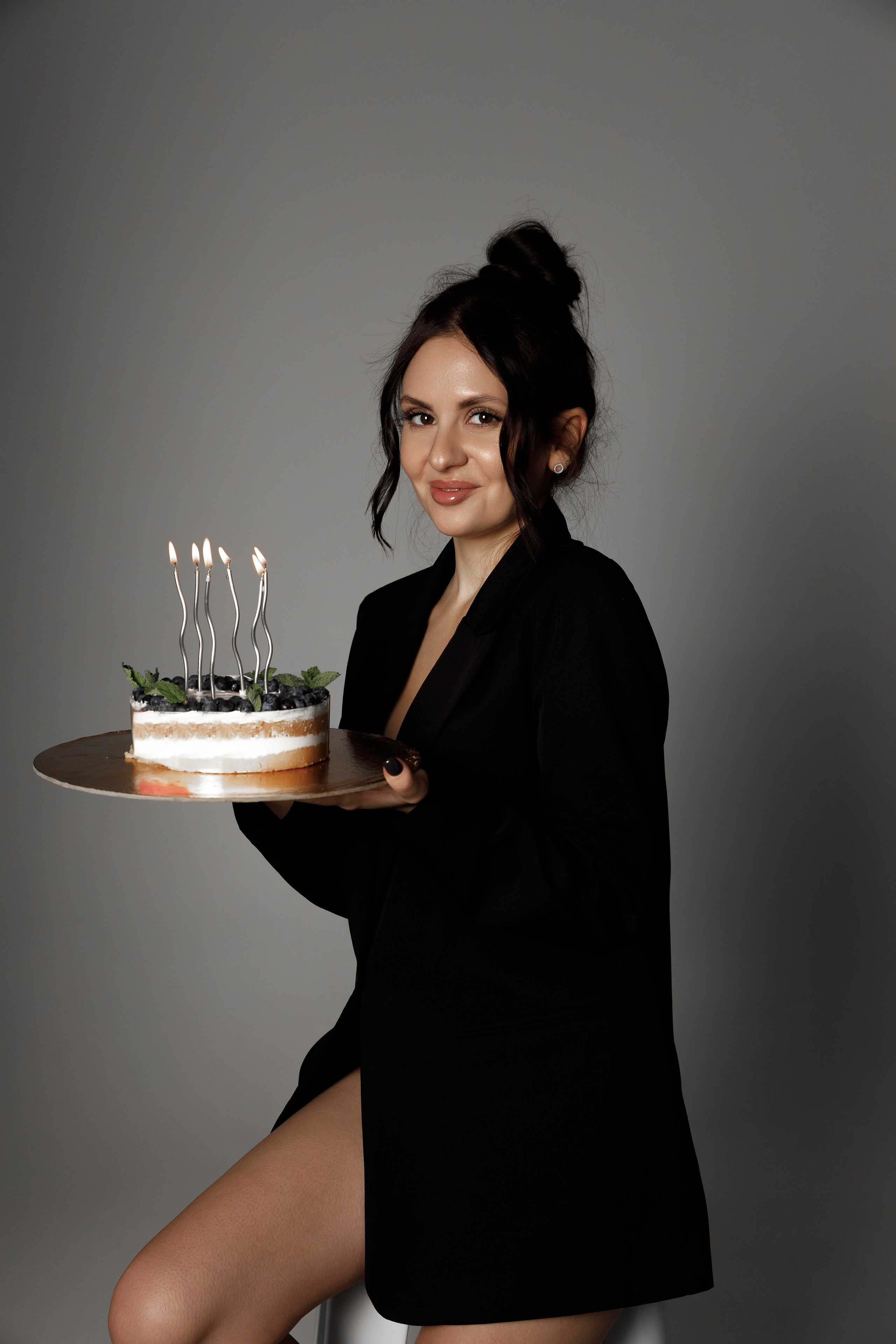 Анна (съёмка на циклораме). Фотограф в Москве Юлия Хамзина