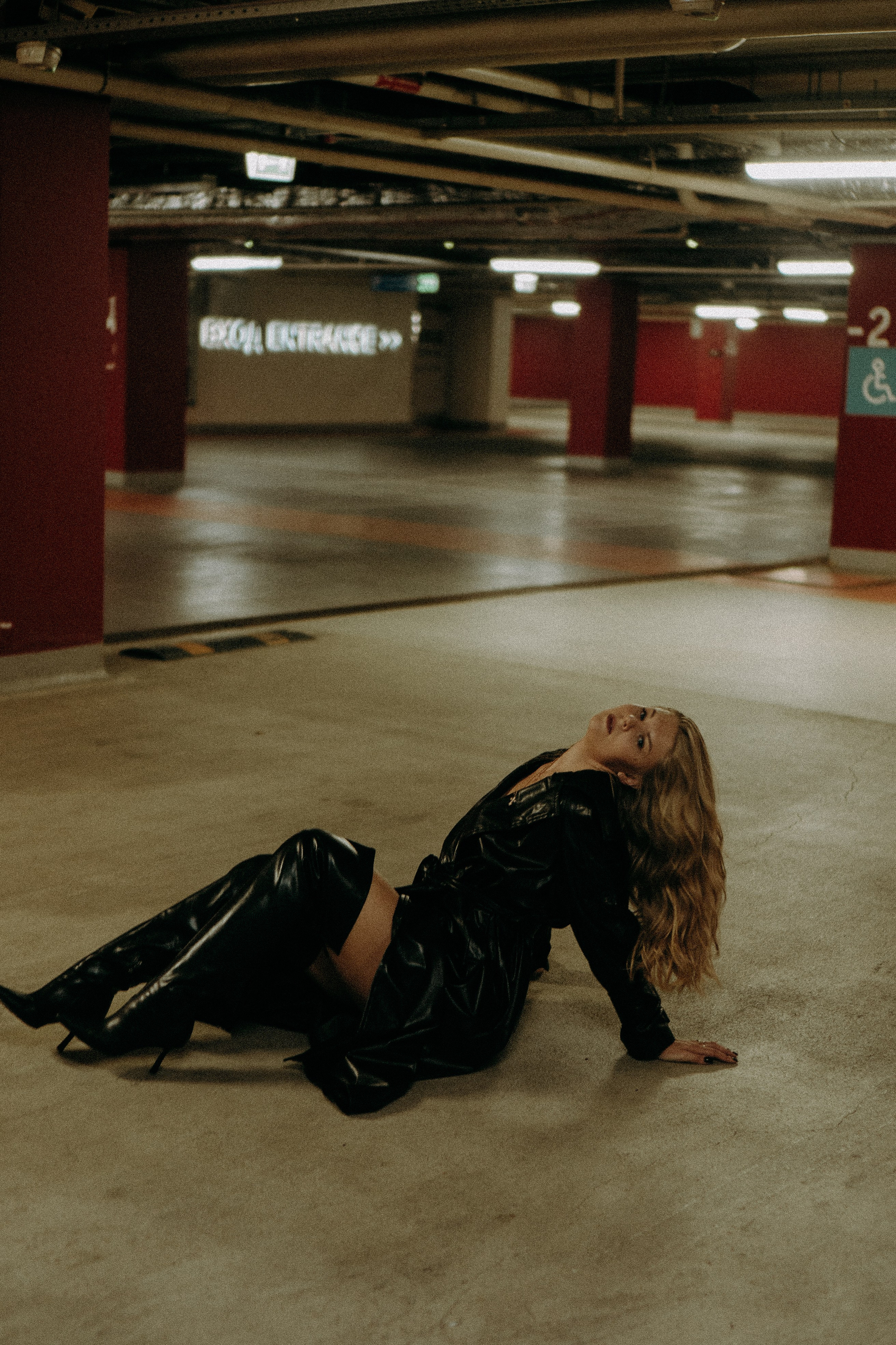 НА ПАРКОВКЕ. Профессиональный фотограф, Санкт-Петербург — Виктория Богомолова