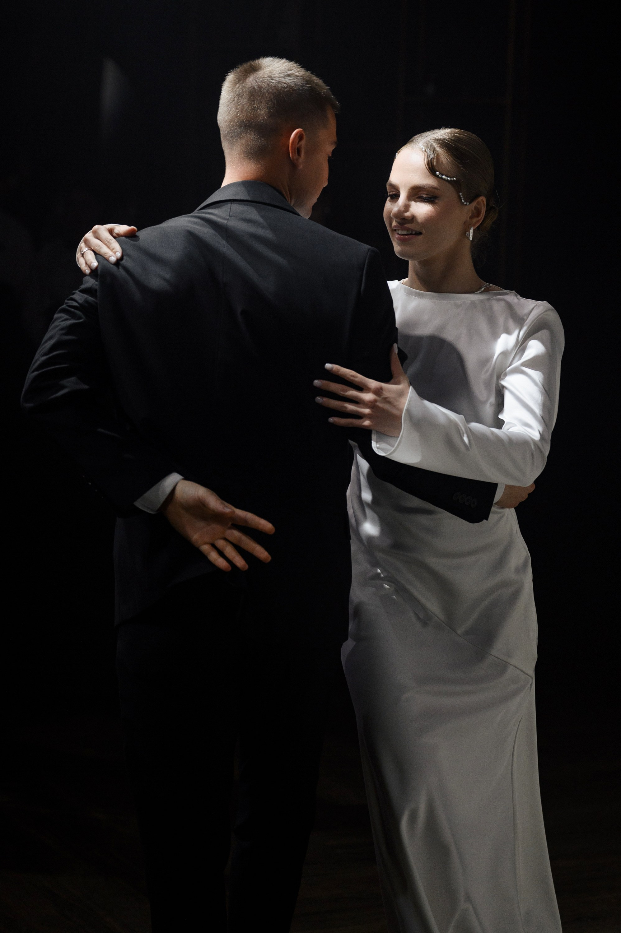 Кирилл и Анна. Zhulanovilya