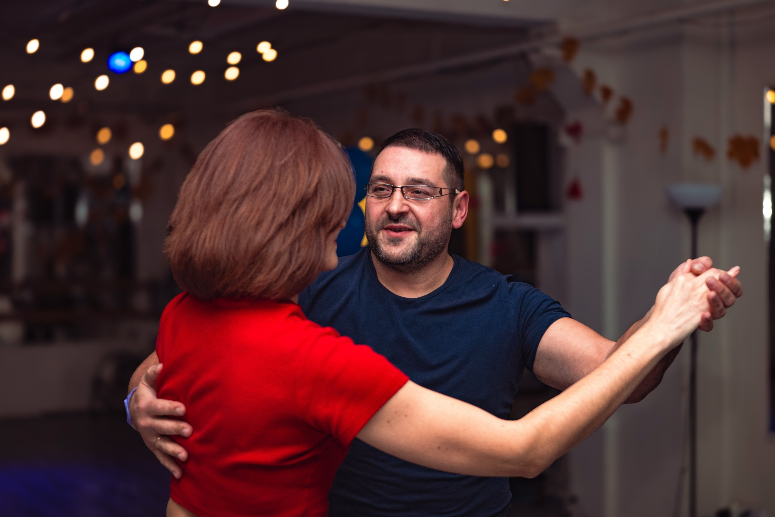 Dance cafe вечеринка