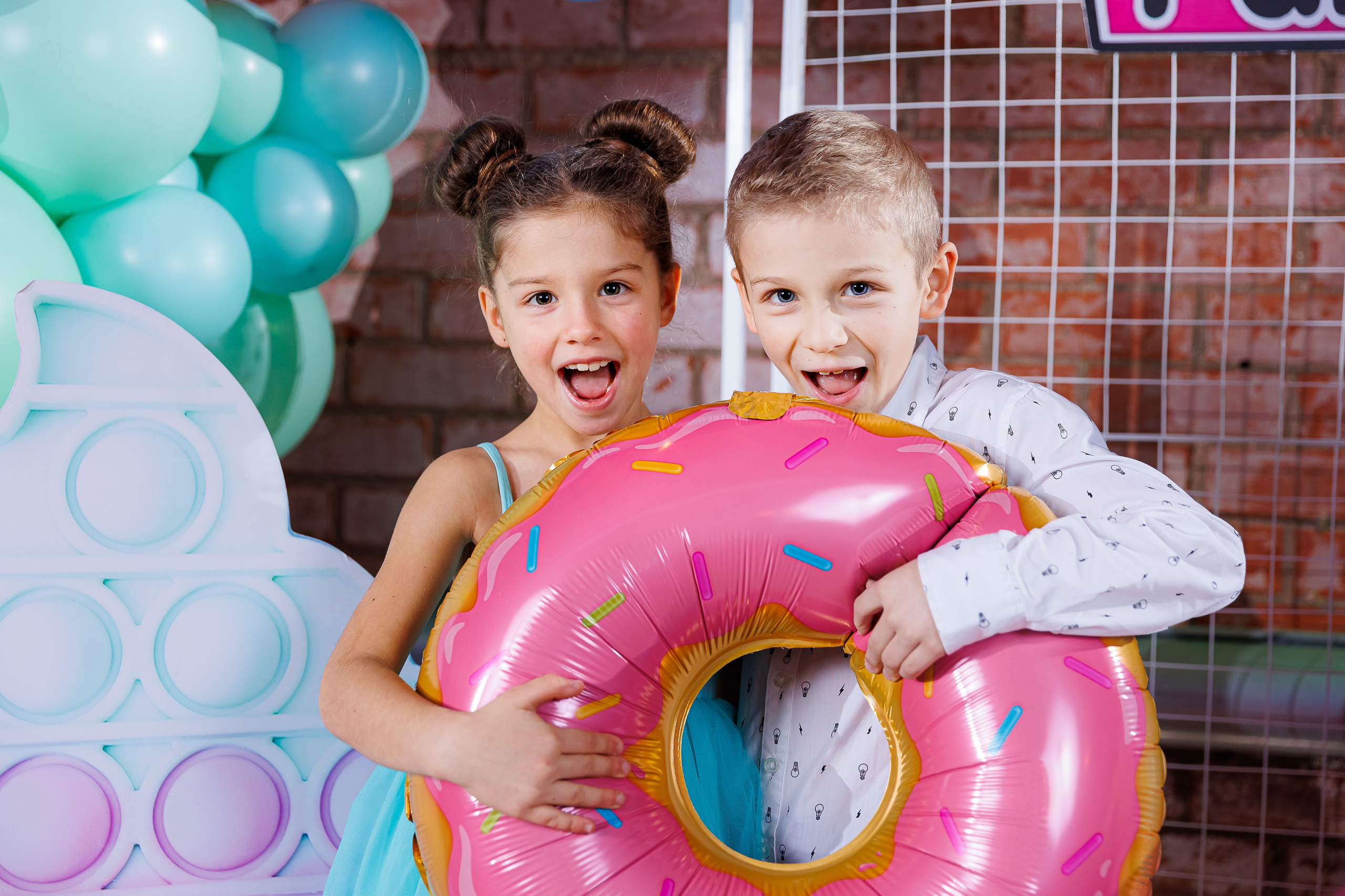 День рождения Насти «Pop-it». Семейный и детский фотограф Комина Елена, Власиха, Одинцово