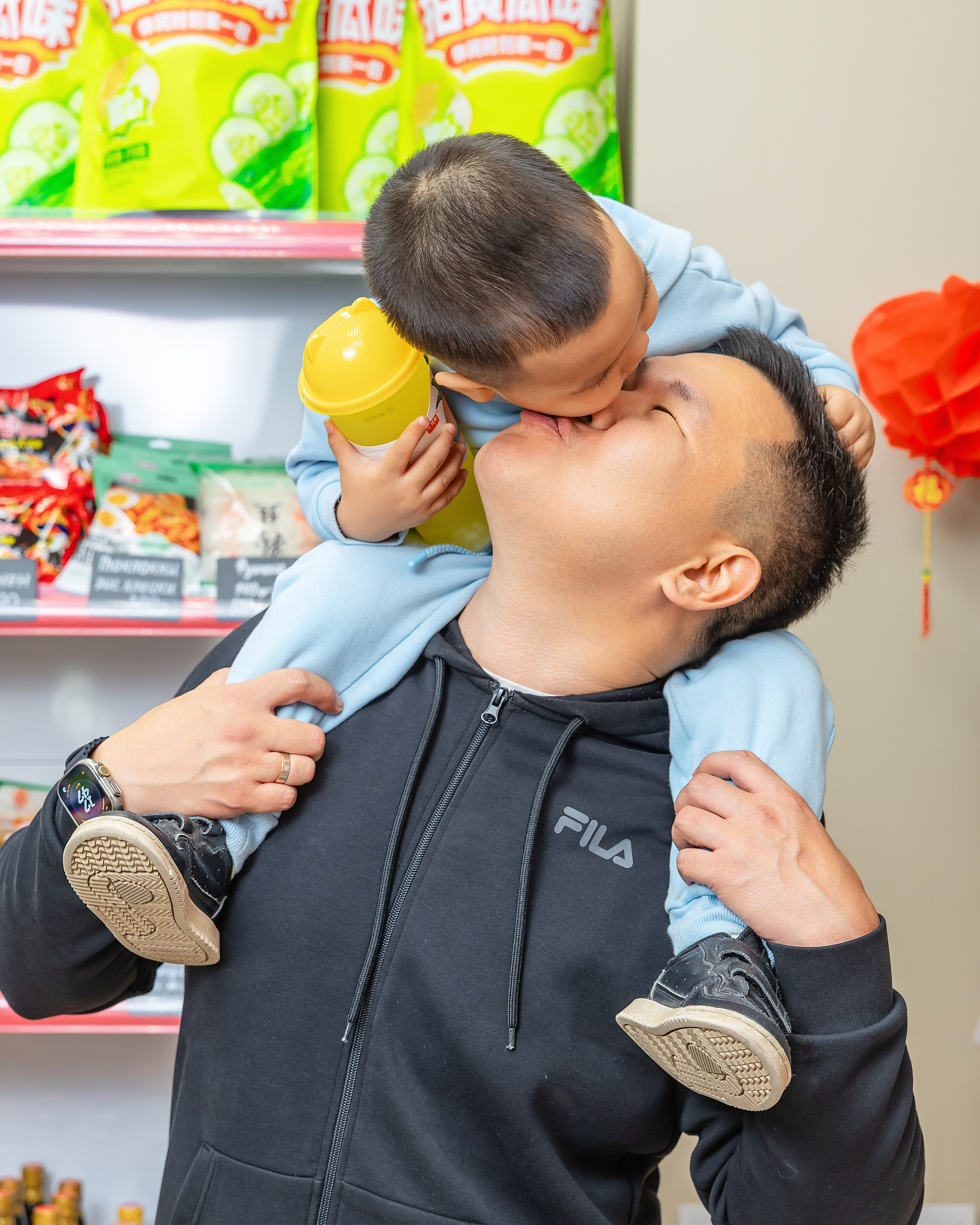 Рынок «Каскад». Фотограф и видеограф в Улан-Удэ: Аюна Габагуева и Артём Шаханов