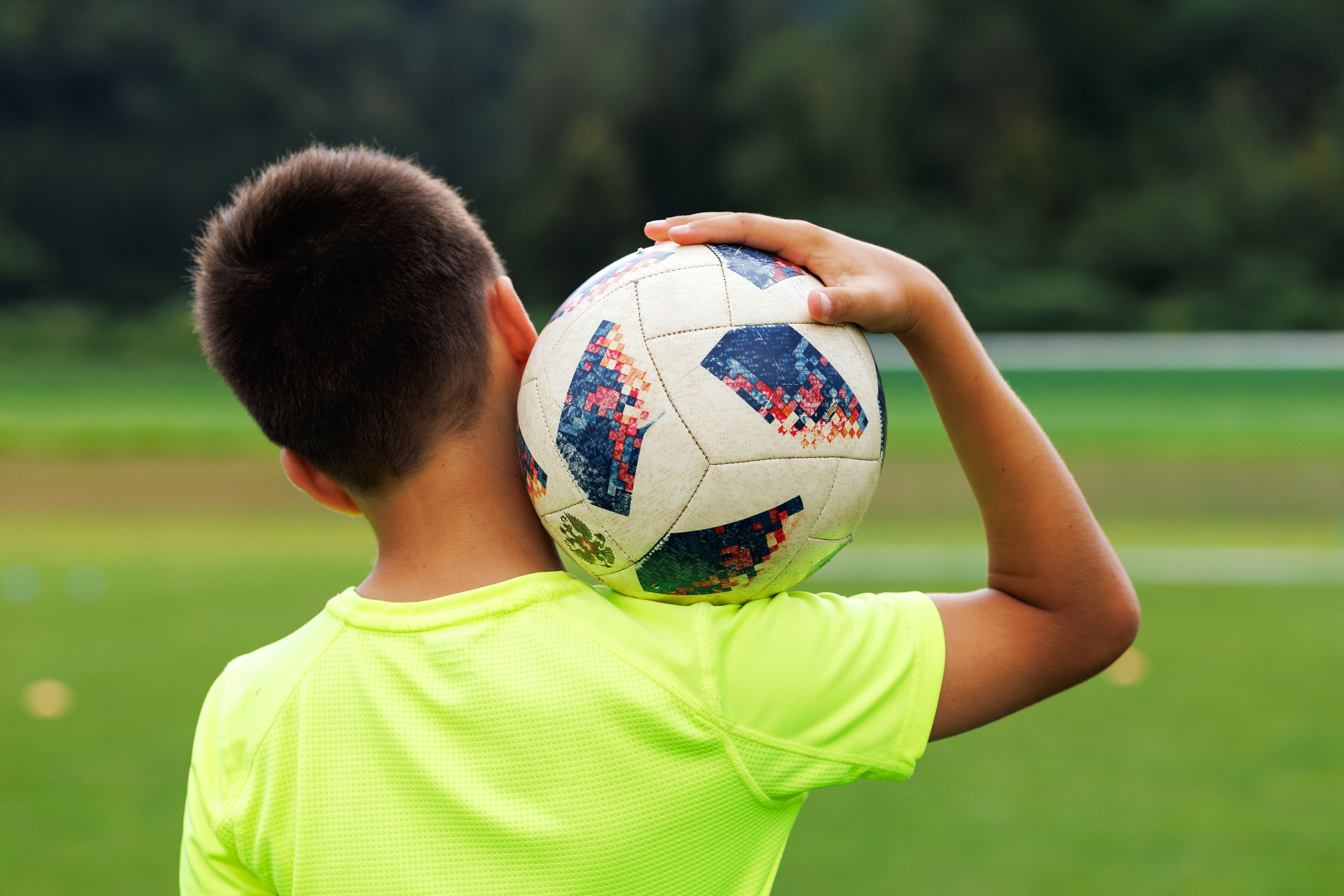 Юный футболист. Портретная и индивидуальная фотосъёмка в Граце и Тюмени