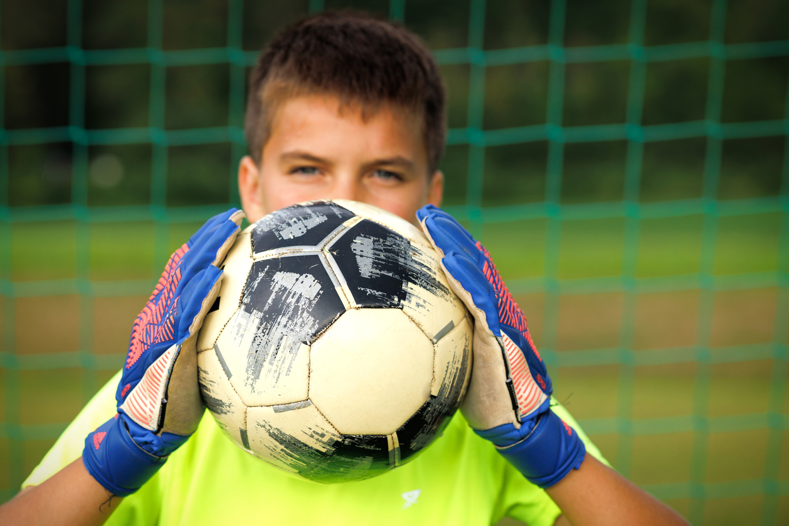 Юный футболист. Портретная и индивидуальная фотосъёмка в Граце и Тюмени