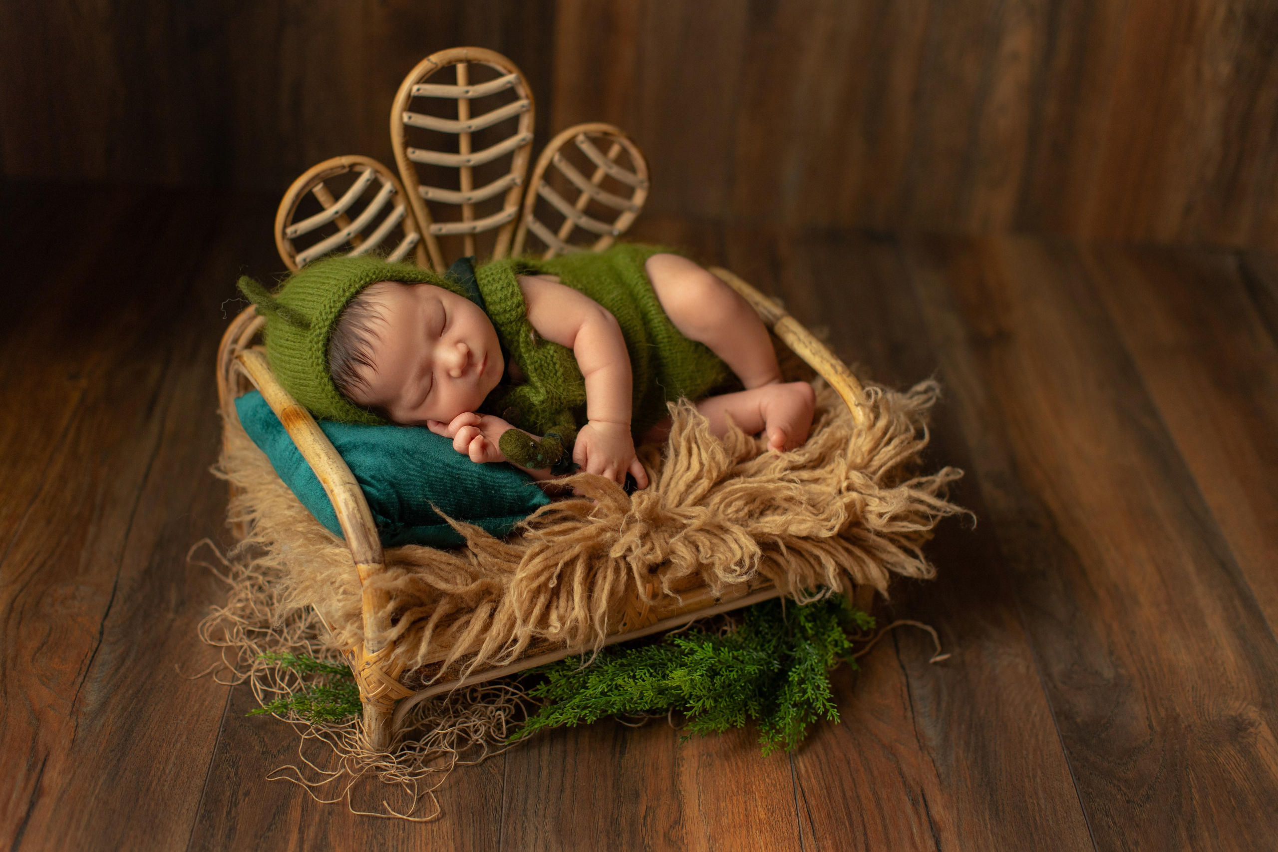 Диванчик. Фотограф новорожденных, семейный фотограф в Санкт-Петербурге