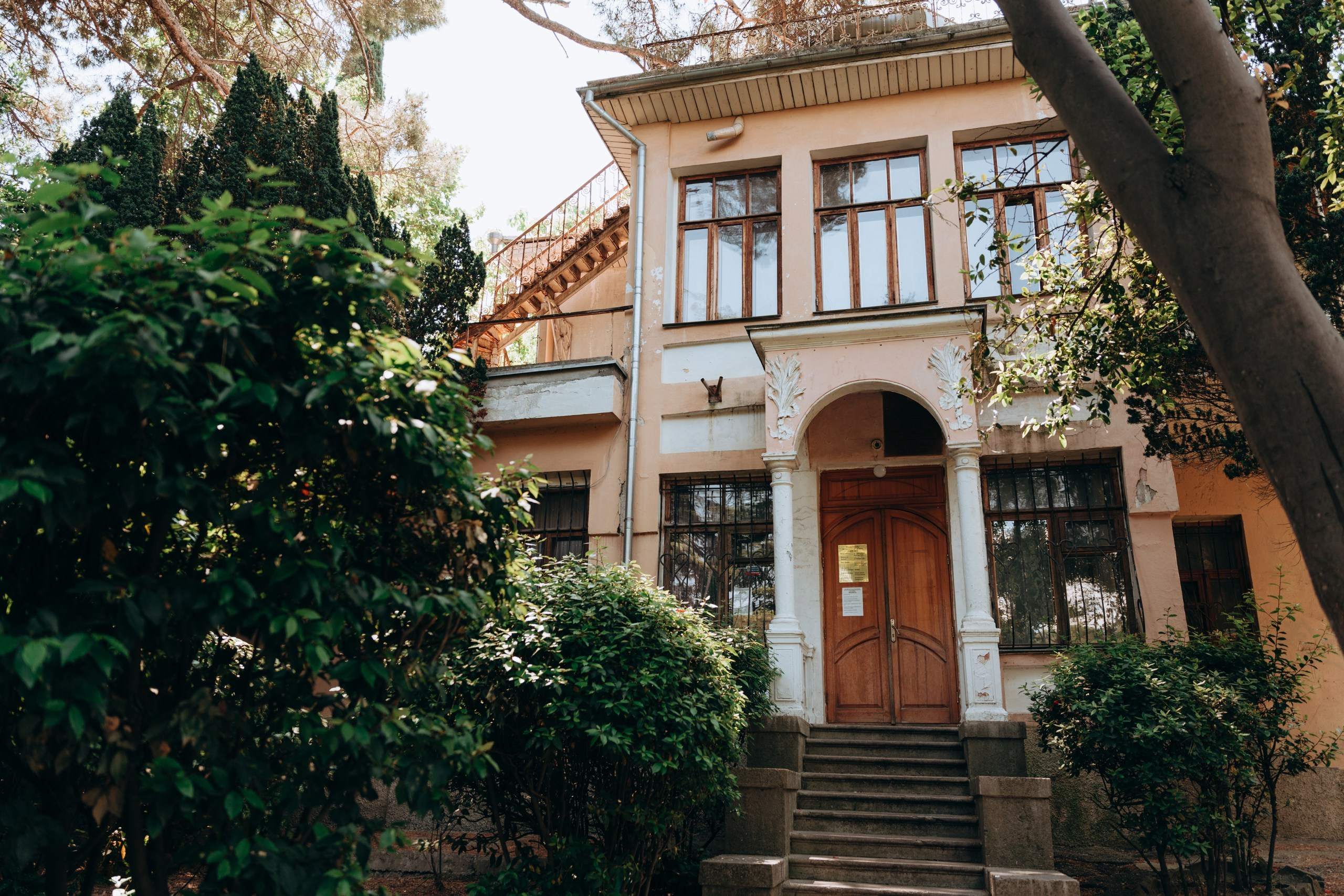 Свадебная фотосессия в Ялте. Портретный свадебный фотограф Крым | Евгения Щитенко